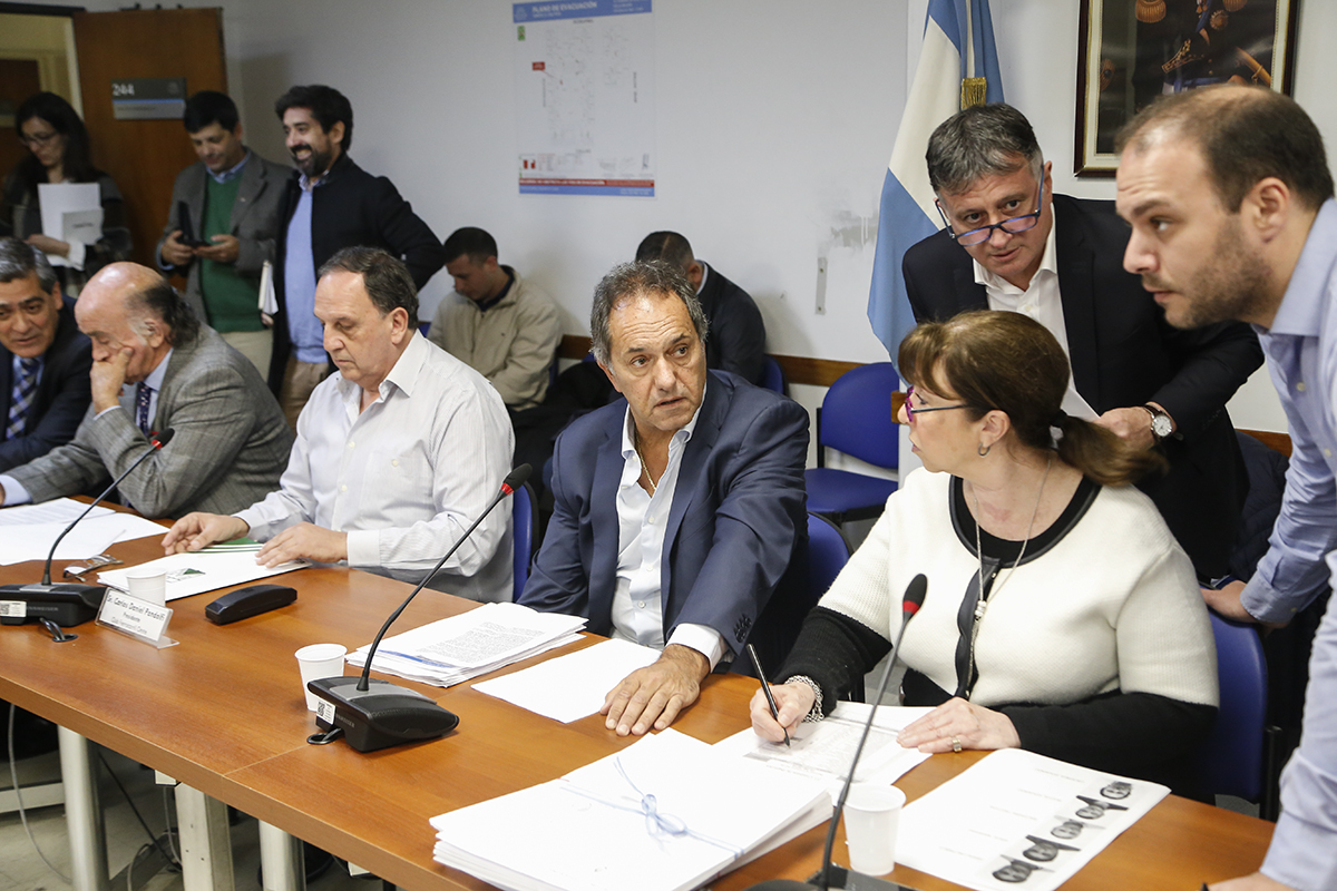 SE REUNIERON LAS COMISIONES DE RECURSOS NATURALES Y CONSERVACIÓN DEL AMBIENTE HUMANO; DE ECONOMÍA E INDUSTRIA; DE DEPORTES; DE CULTURA; DE CIENCIA, TECNOLOGÍA E INNOVACIÓN PRODUCTIVA; LA COMISIÓN BICAMERAL PERMANENTE PARLAMENTARIA CONJUNTA ARGENTINO- CHILENA; LA COMISIÓN ADMINISTRADORA DEL EDIFICIO DEL MOLINO- LEY 27.009-; LA DE TRANSPORTES; DE COMUNICACIONES E INFORMÁTICA; LA DE PETICIONES, PODERES Y REGLAMENTO; LA DE PRESUPUESTO Y HACIENDA; Y LA DE AGRICULTURA Y GANADERÍA