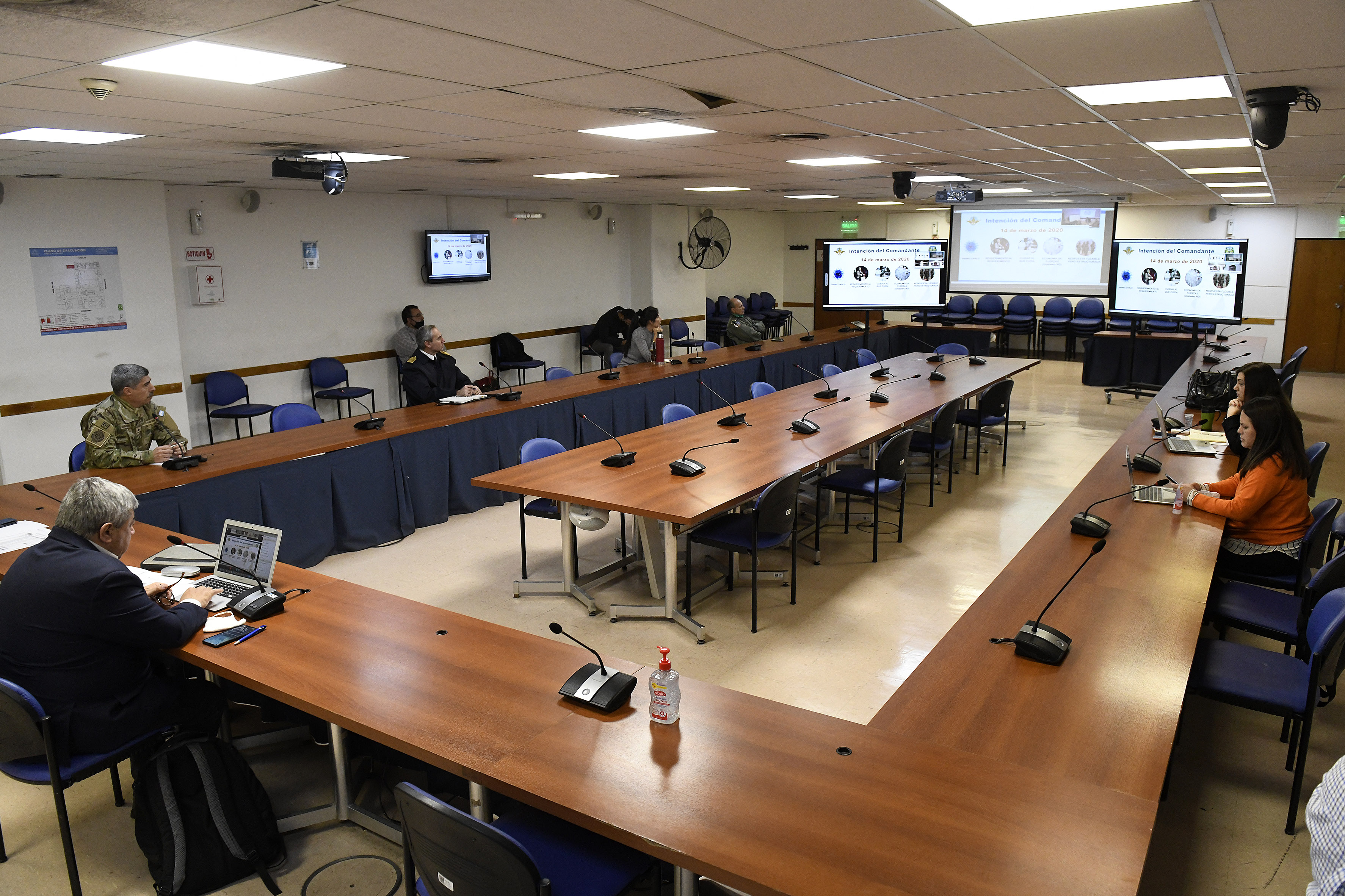 SE REUNIERON LAS COMISIONES ESPECIAL MIXTA DISPUESTA EN LOS ARTÍCULOS 55 Y 56 DE LA LEY 27.541; Y LA DE DEFENSA NACIONAL