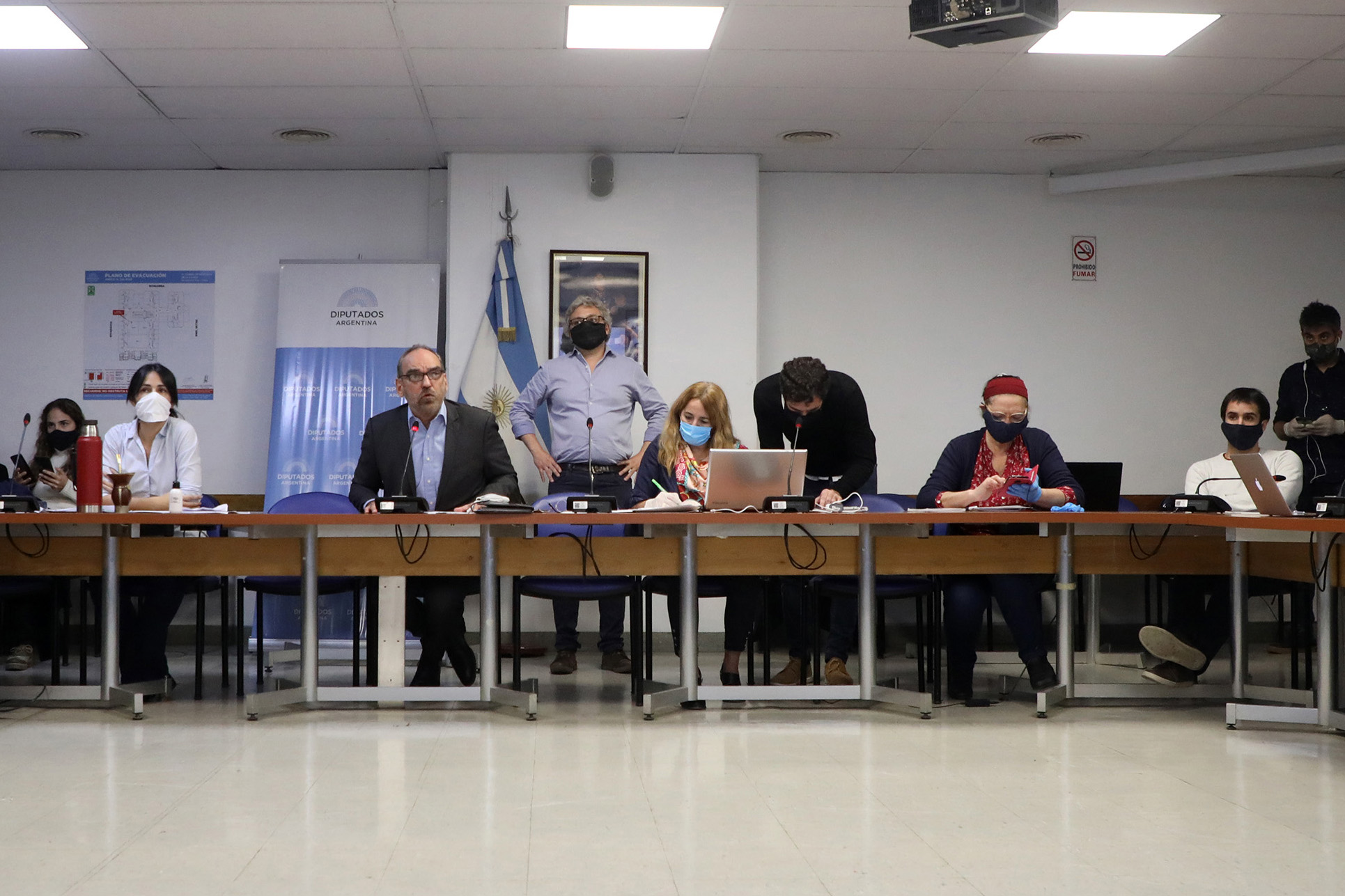 SE REUNIERON LAS COMISIONES BICAMERAL PERMANENTE DE SEGUIMIENTO Y CONTROL DE LA GESTIÓN DE CONTRATACIÓN Y DE PAGO DE LA DEUDA EXTERIOR DE LA NACIÓN; MERCOSUR; BICAMERAL DISPUESTA EN LOS ARTÍCULOS 55 Y 56 DE LA LEY 27.541; Y BICAMERAL PERMANENTE DE TRÁMITE LEGISLATIVO -LEY 26.122-