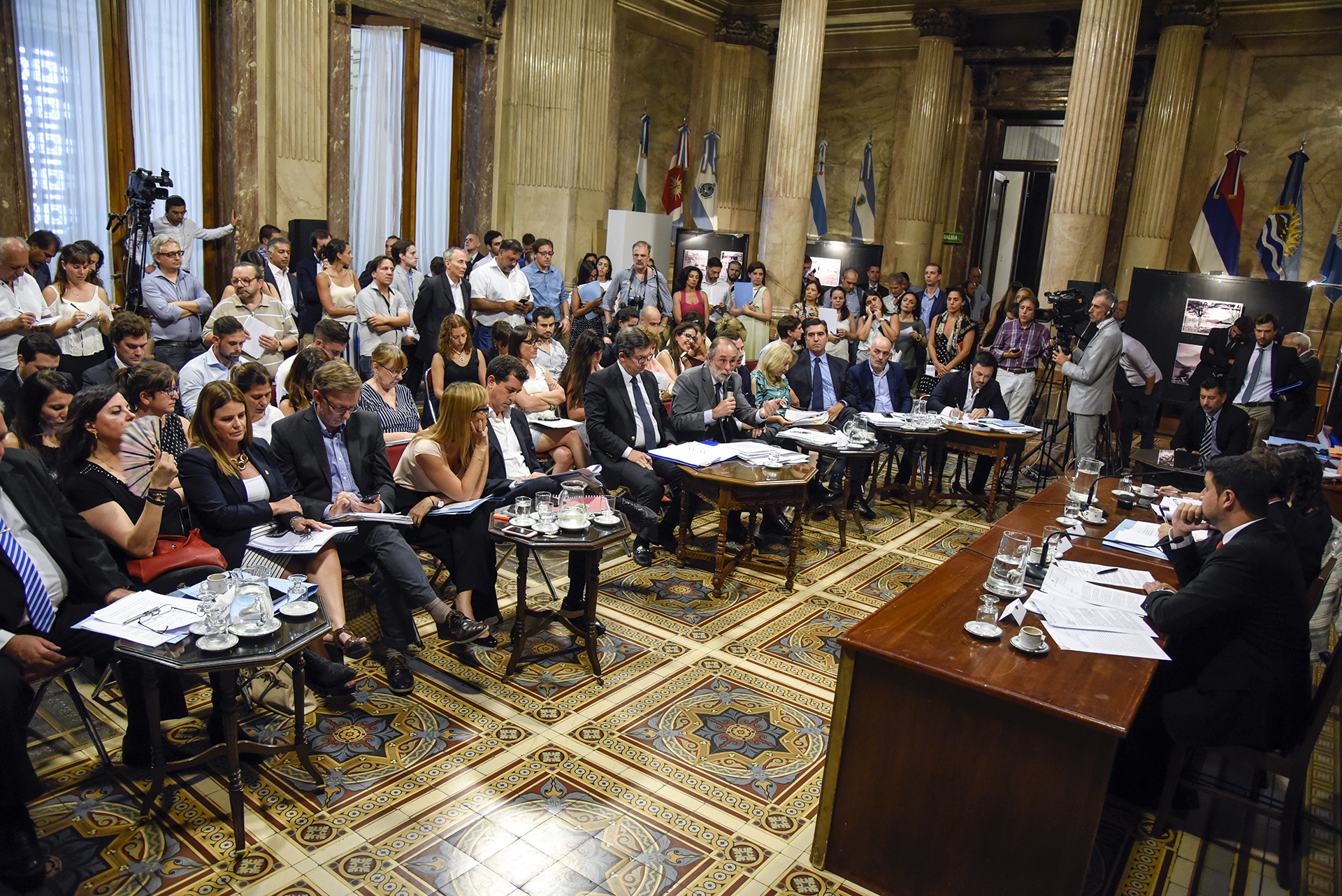 Galeria de imagenes de la noticia RECHAZO OPOSITOR EN EL CONGRESO AL DECRETO QUE ESTABLECE LA EXTINCIÓN DE DOMINIO 