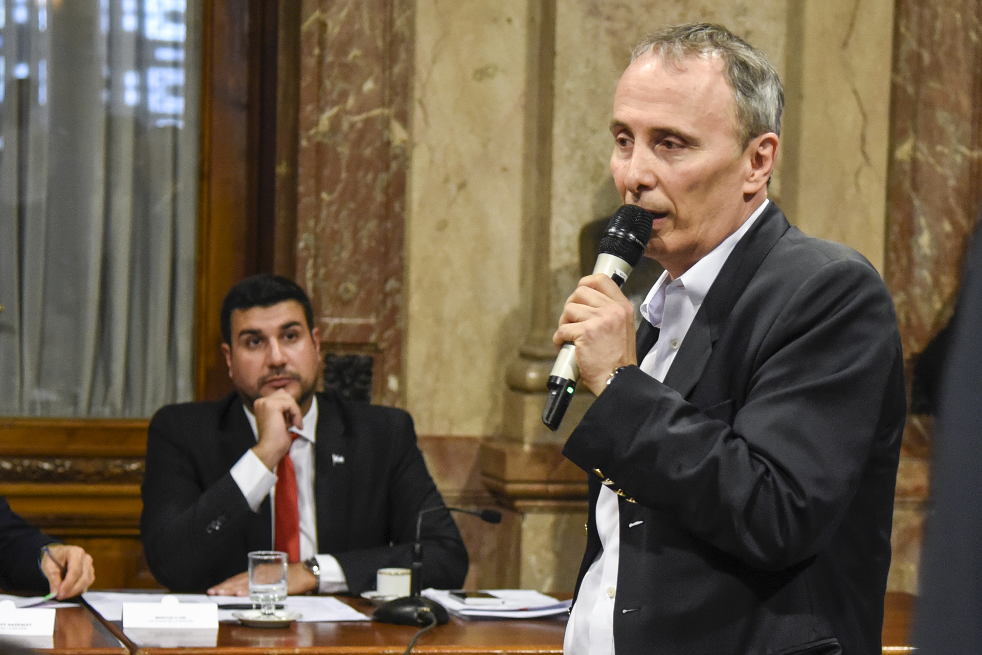 Galeria de imagenes de la noticia RECHAZO OPOSITOR EN EL CONGRESO AL DECRETO QUE ESTABLECE LA EXTINCIÓN DE DOMINIO 