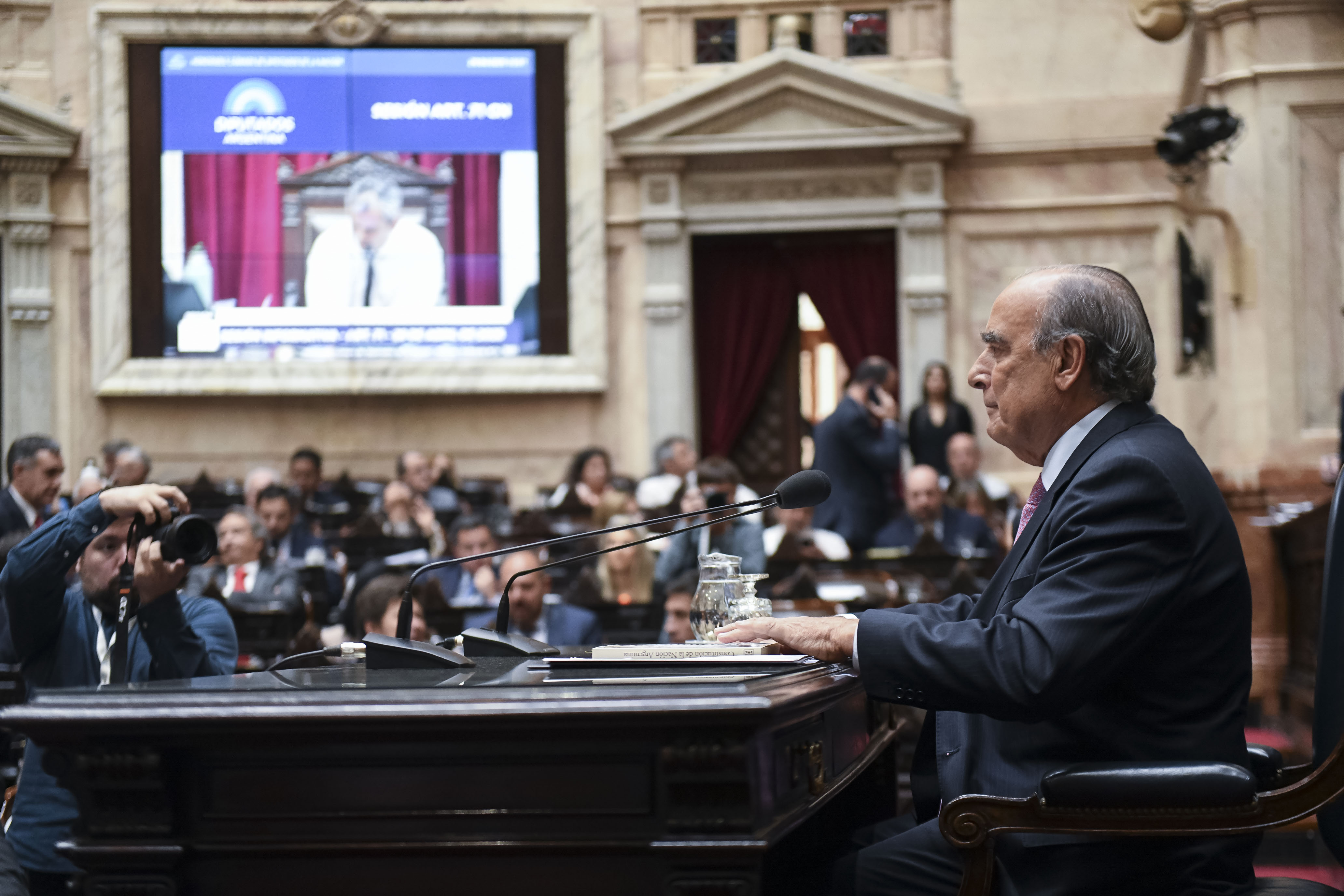 Galeria de imagenes de la noticia FRANCOS: “ESTE TIPO DE MONTAJES DISTRAEN LA ATENCIÓN DEL CONGRESO RESPECTO DE LOS DEBATES QUE IMPACTAN EN LA VIDA DE LOS ARGENTINOS”