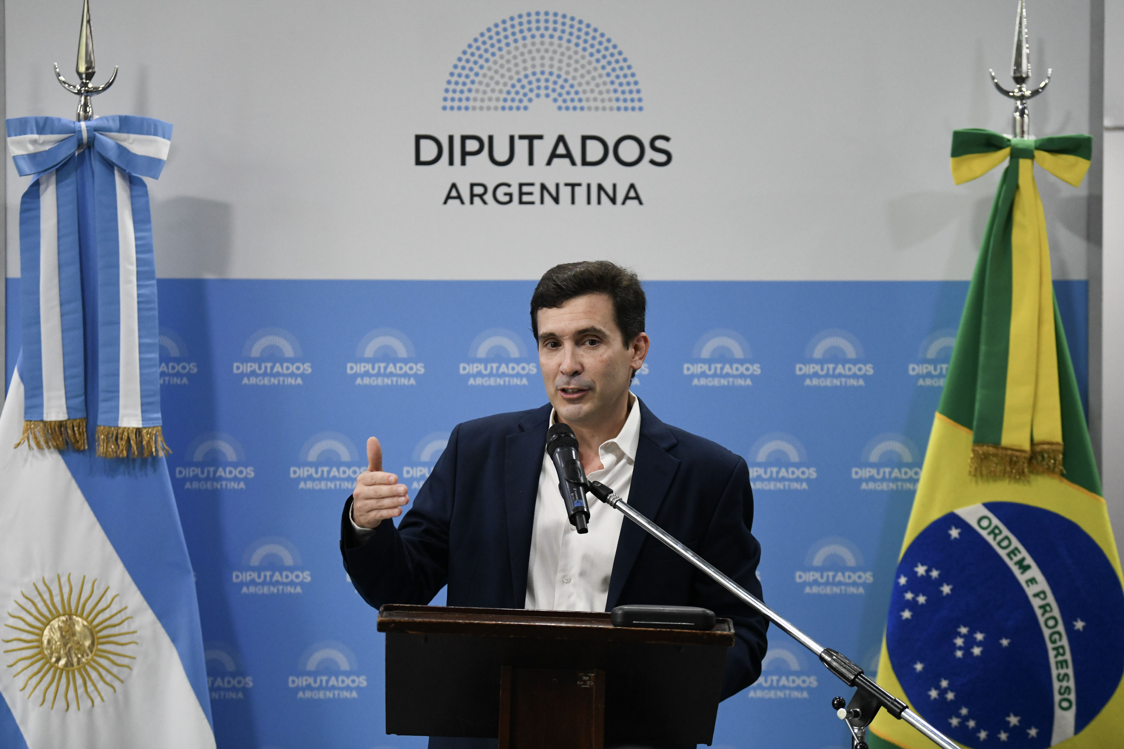 Galeria de imagenes de la noticia SE INAUGURÓ EN DIPUTADOS LA MUESTRA FOTOGRÁFICA