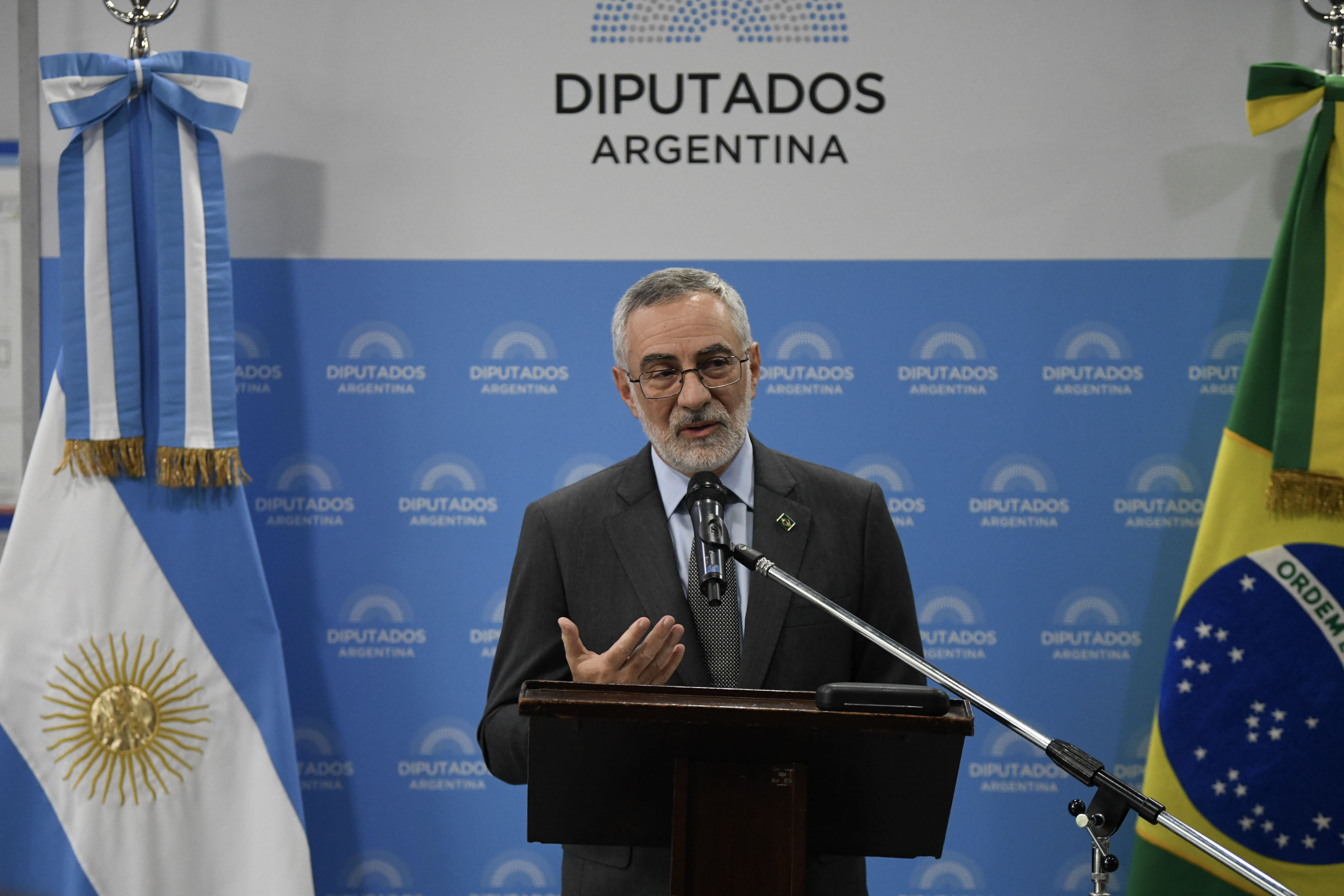 Galeria de imagenes de la noticia SE INAUGURÓ EN DIPUTADOS LA MUESTRA FOTOGRÁFICA