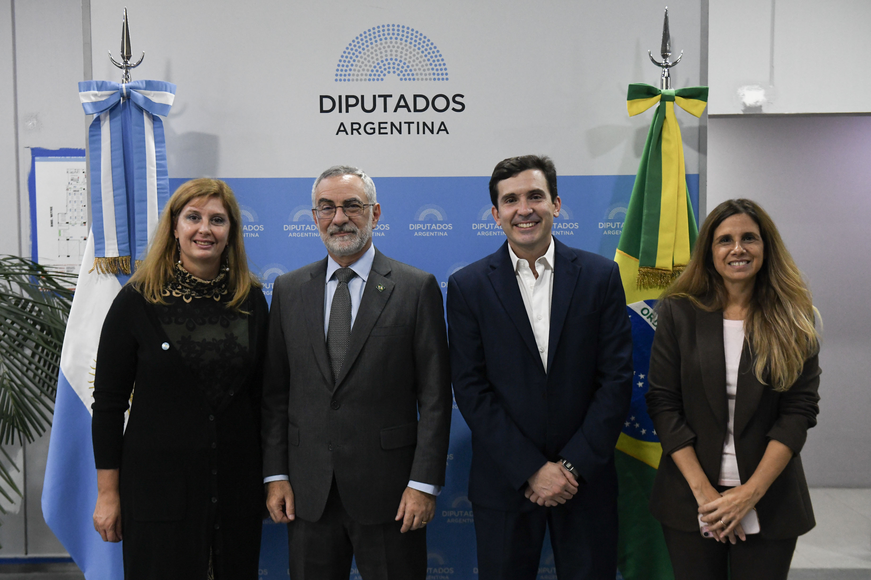Galeria de imagenes de la noticia SE INAUGURÓ EN DIPUTADOS LA MUESTRA FOTOGRÁFICA