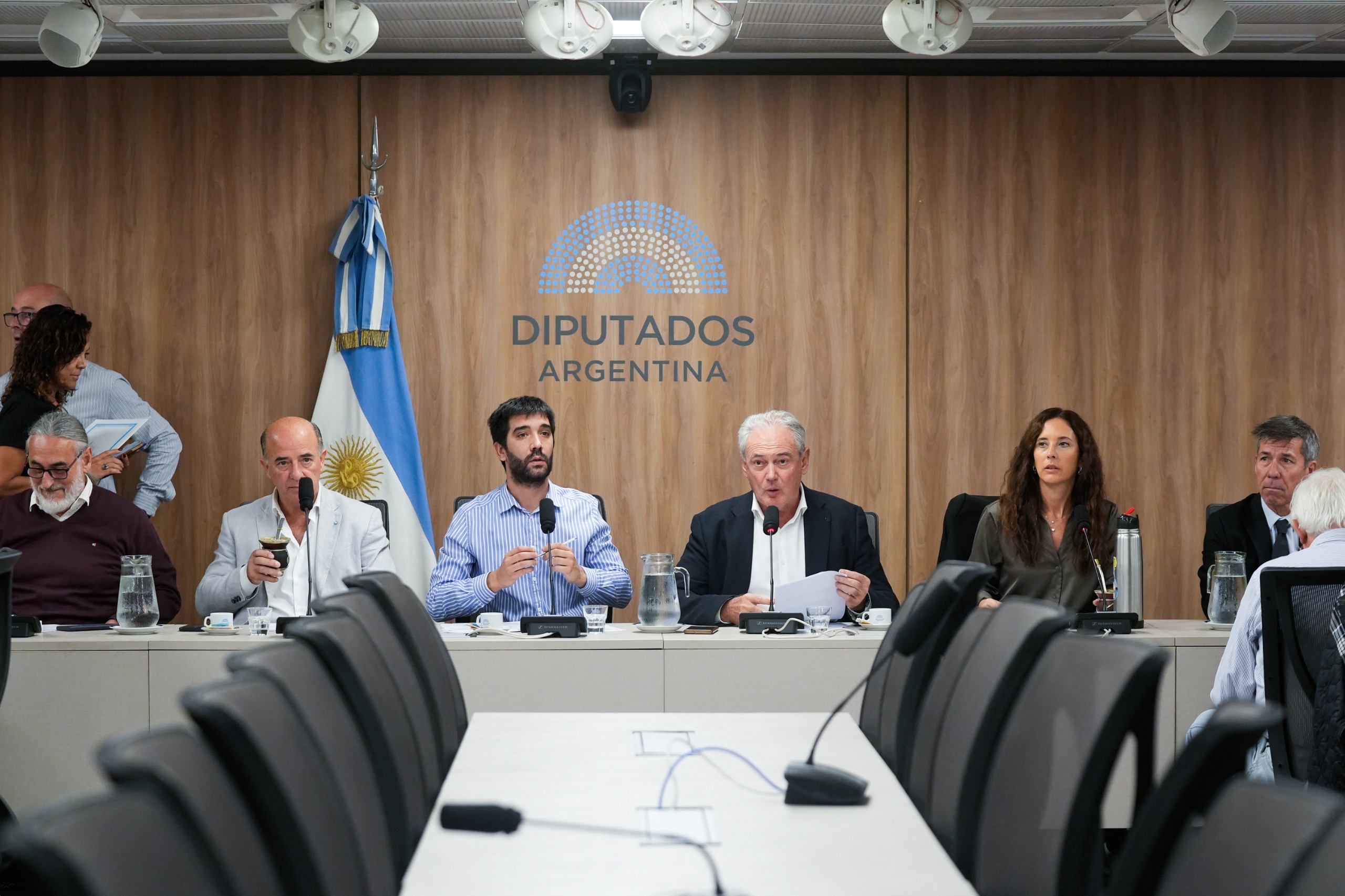 Galeria de imagenes de la noticia LA COMISIÓN DE AGRICULTURA Y GANADERÍA CONTINÚA CON EL DEBATE DE LOS PROYECTOS SOBRE DERECHOS DE EXPORTACIÓN