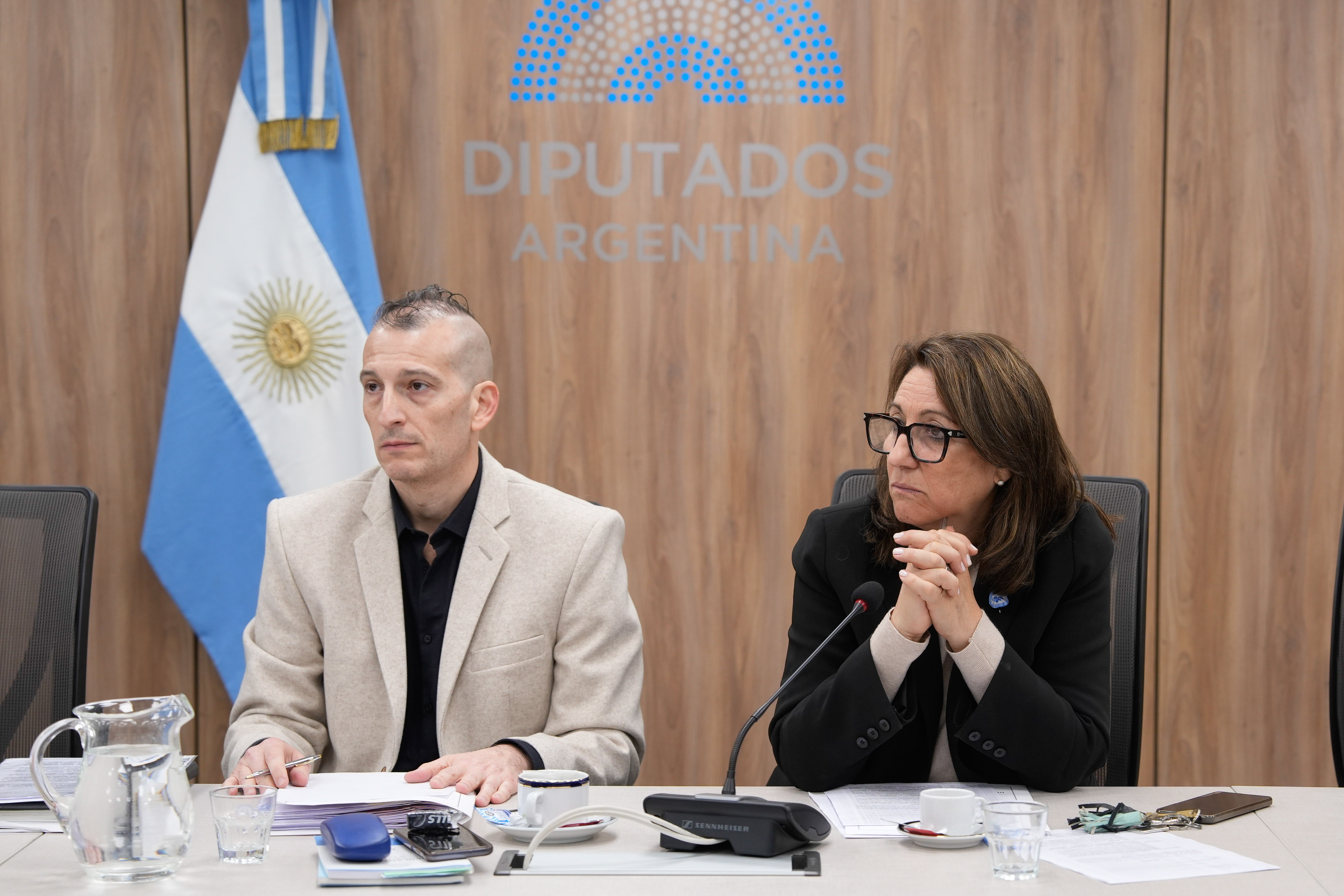 Galeria de imagenes de la noticia PEQUEÑAS Y MEDIANAS EMPRESAS TRATÓ UN CONJUNTO DE INICIATIVAS SOBRE EL SECTOR