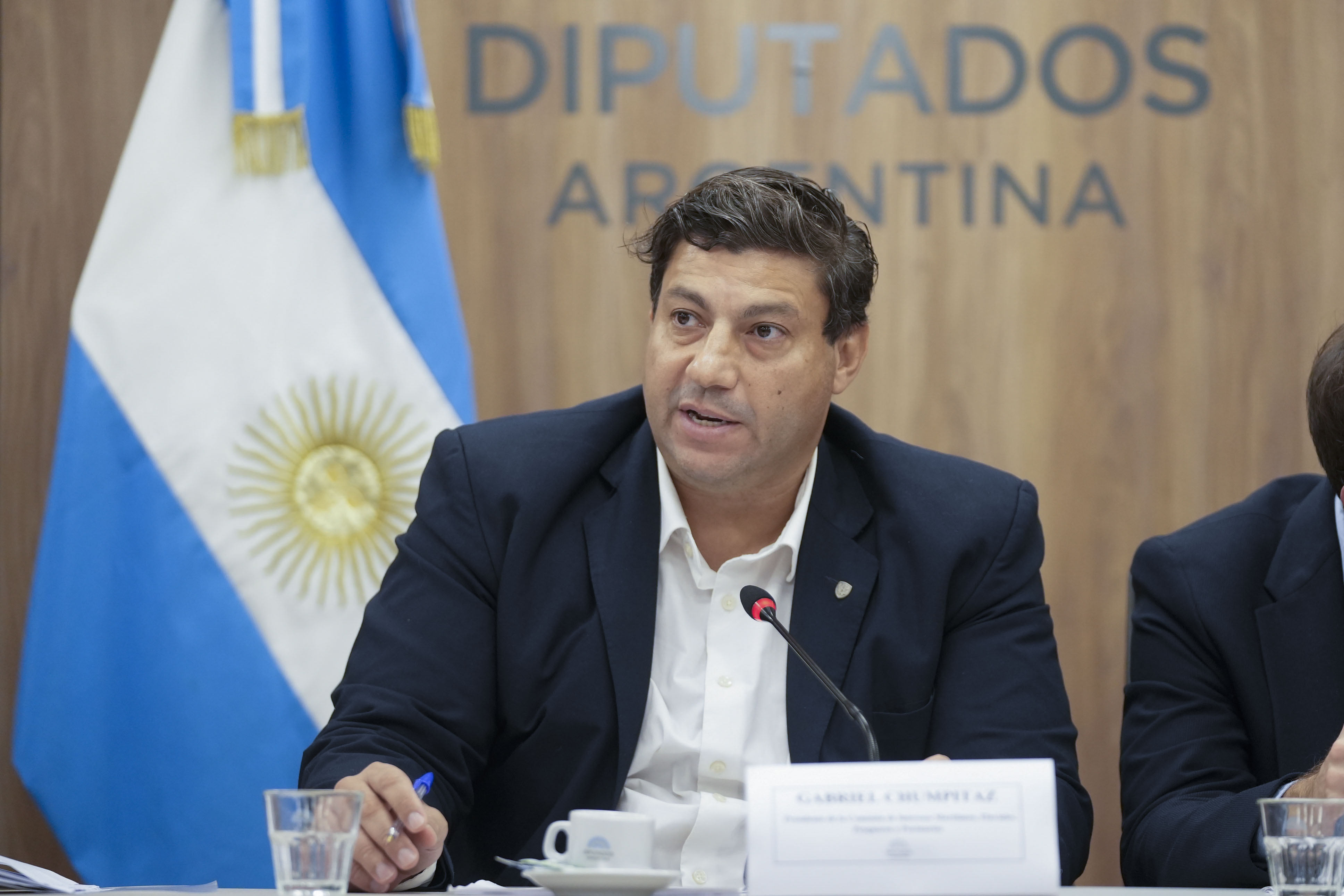 Galeria de imagenes de la noticia CON EXPOSITORES, INTERESES MARÍTIMOS ANALIZÓ LA SITUACIÓN DEL SECTOR PESQUERO