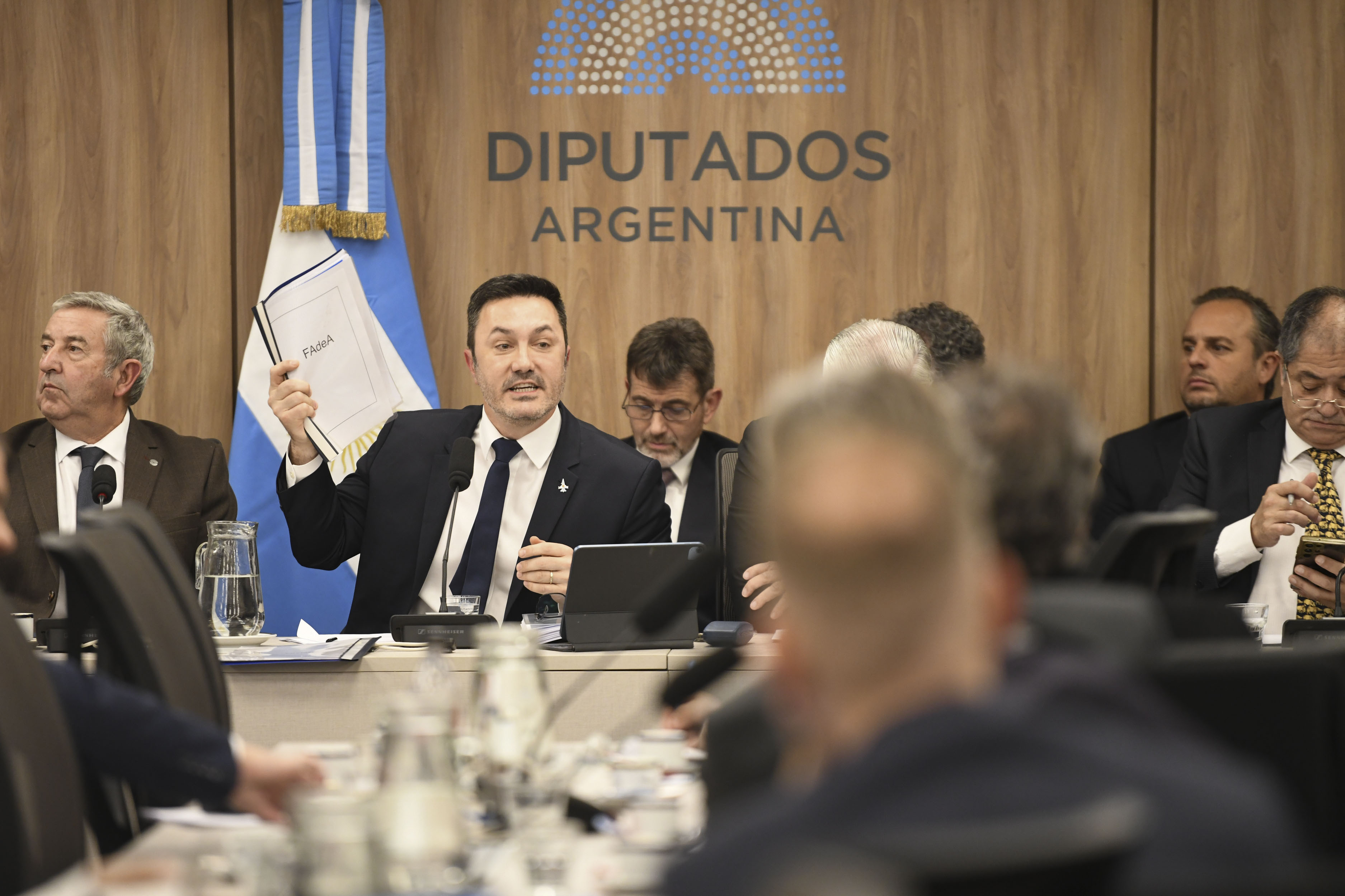 Galeria de imagenes de la noticia LUIS PETRI ANUNCIÓ EL CIERRE DE COVIARA: “VAMOS A GENERAR PLANES DE VIVIENDA REALES”