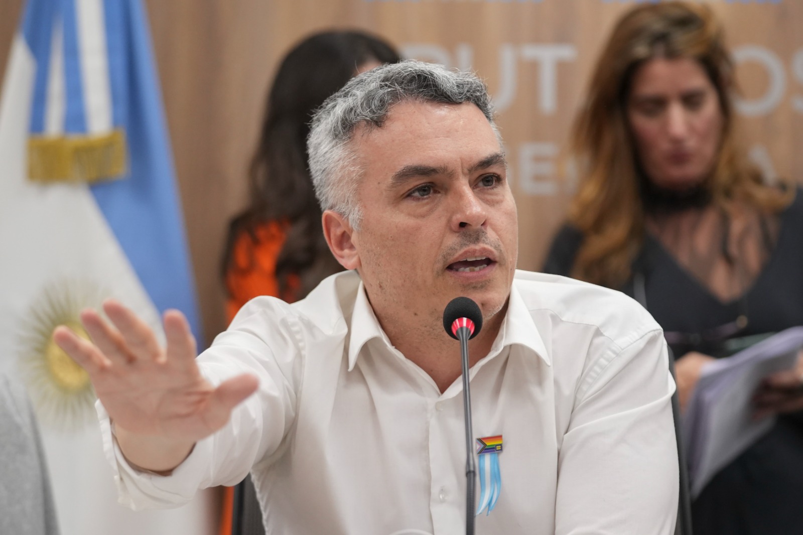 Galeria de imagenes de la noticia CON INVITADOS, SE REUNIÓ LA COMISIÓN DE MUJERES Y DIVERSIDAD