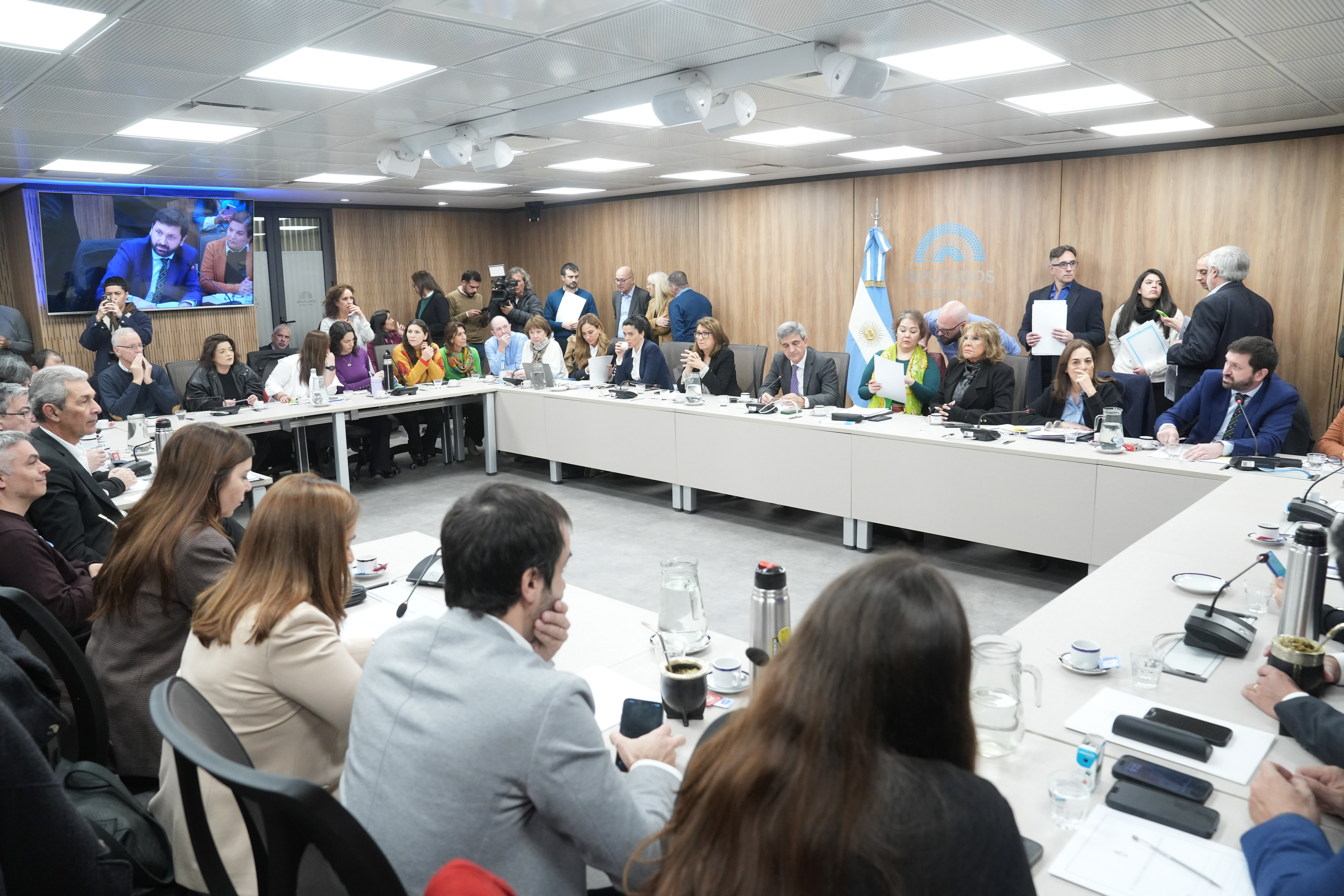 Galeria de imagenes de la noticia LA COMISIÓN DE SALUD AVANZÓ CON PEDIDOS DE INFORMES SOBRE LA CAUSA DEL FENTANILO