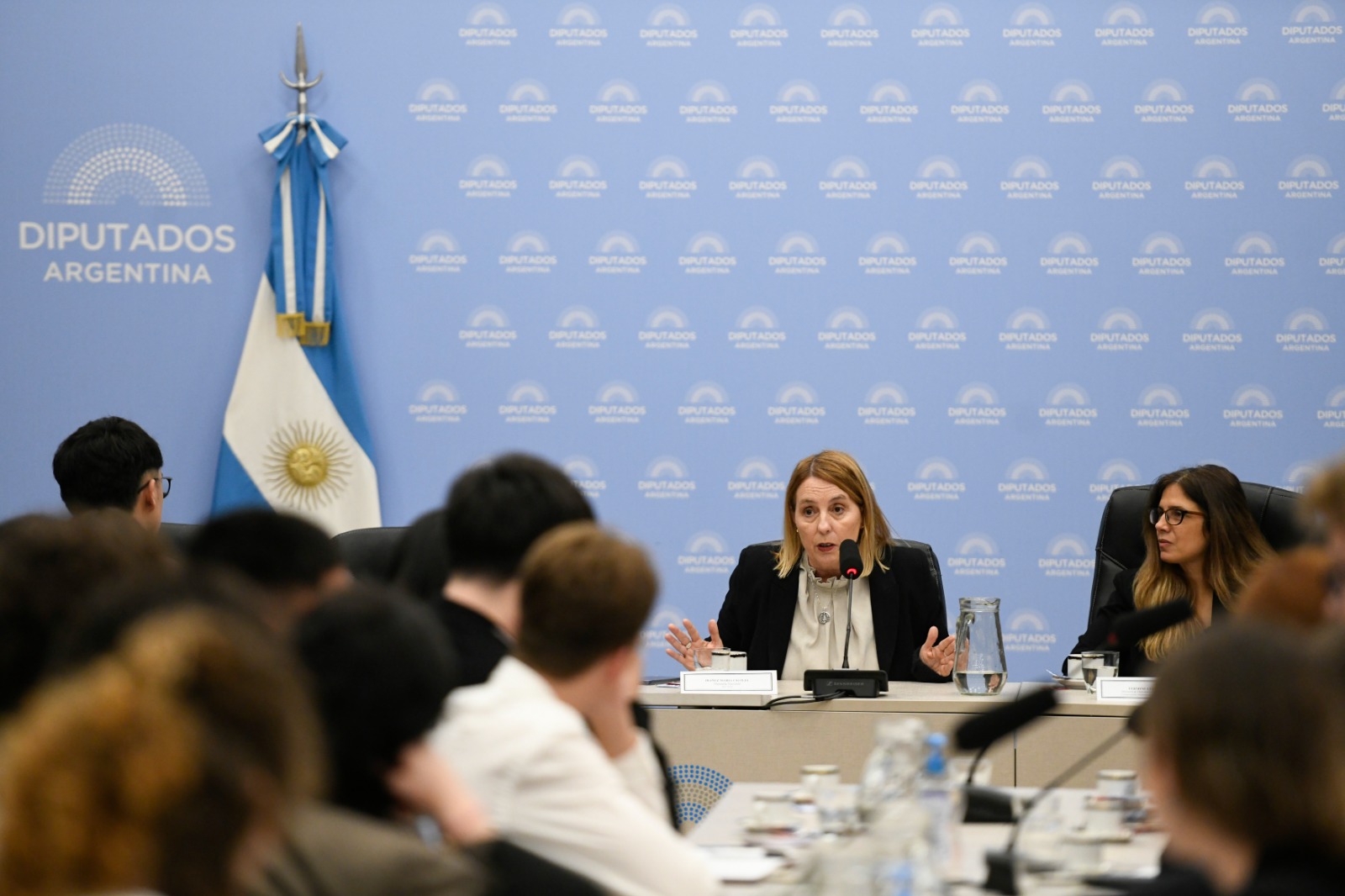 Galeria de imagenes de la noticia DIPUTADOS RECIBIERON A ESTUDIANTES DE LA UNIVERSIDAD CATÓLICA DE CÓRDOBA