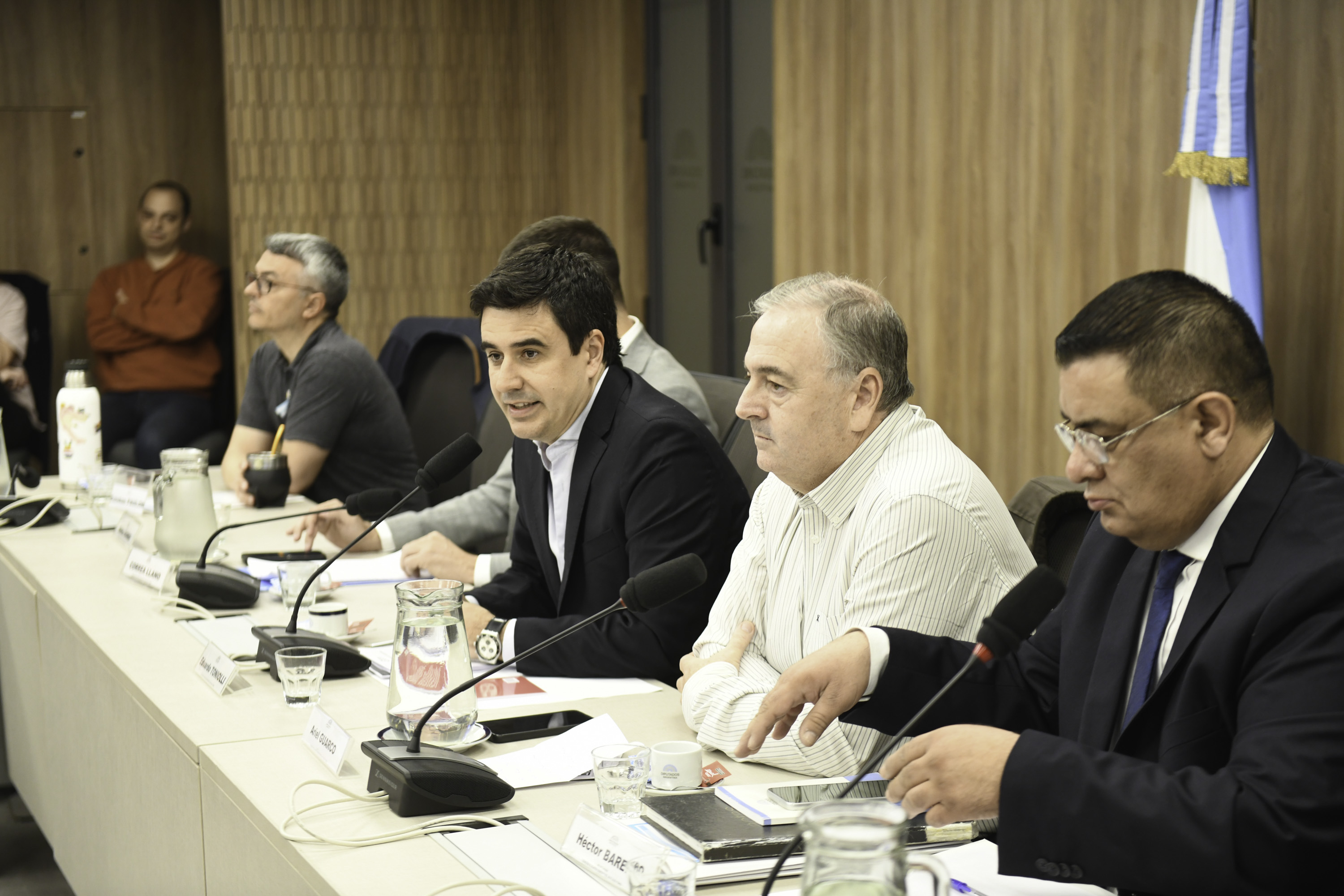 Galeria de imagenes de la noticia ENTIDADES DEL SECTOR COOPERATIVO EXPUSIERON ANTE UNA COMISIÓN EN DIPUTADOS