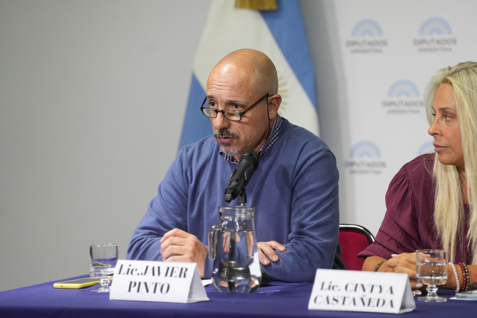 Galeria de imagenes de la noticia REALIZARON LA JORNADA “PREVENIR EL SUICIDIO: DEL PROYECTO DE LEY A LAS POLÍTICAS EFECTIVAS”