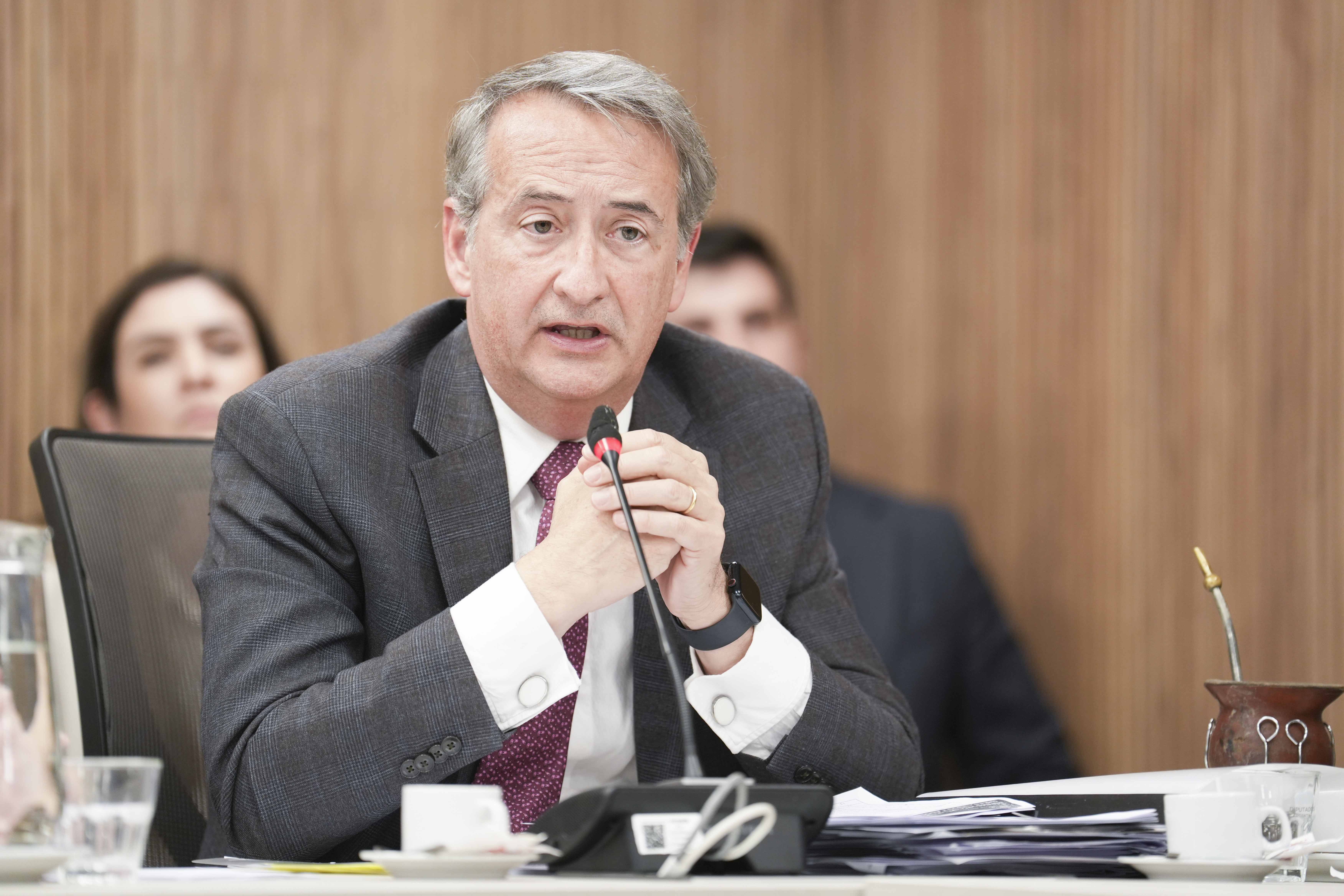 Galeria de imagenes de la noticia CON CRÍTICAS DEL OFICIALISMO, SE APROBÓ UNA PROPUESTA PARA LA DESIGNACIÓN DEL DEFENSOR DE LOS DERECHOS DE NIÑAS, NIÑOS Y ADOLESCENTES