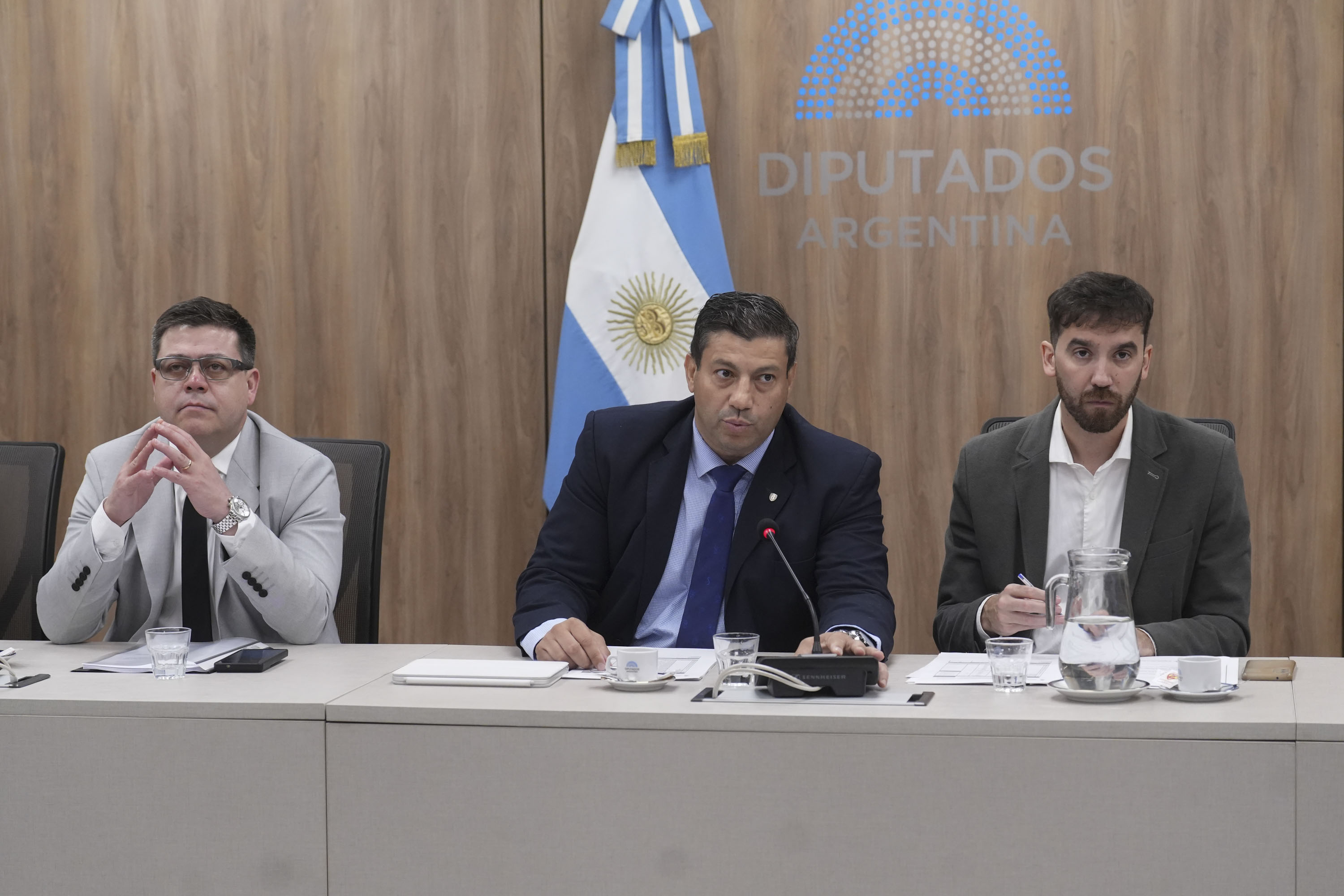 Galeria de imagenes de la noticia SE REUNIÓ LA COMISIÓN DE INTERESES MARÍTIMOS, FLUVIALES, PESQUEROS Y PORTUARIOS