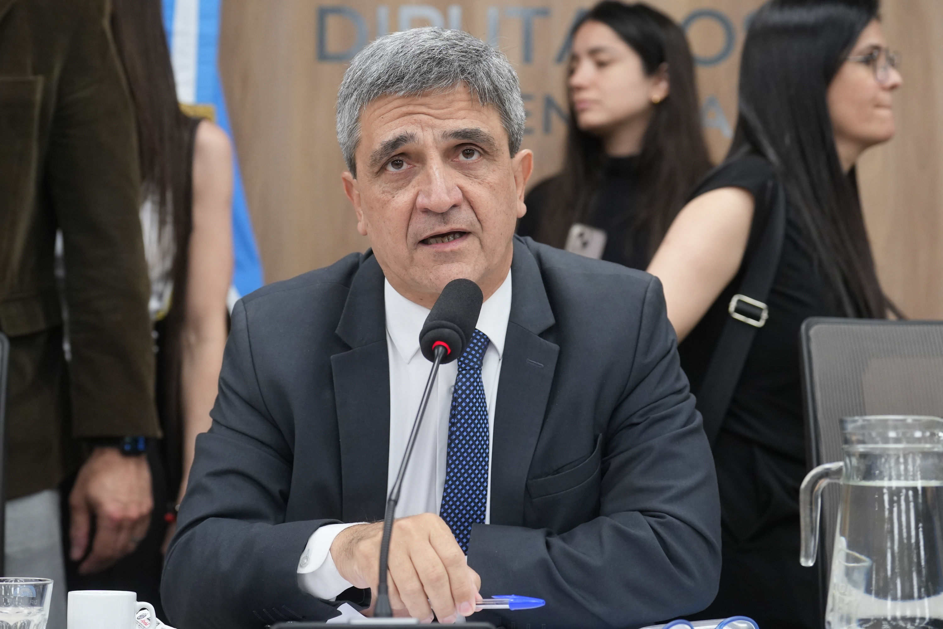 Galeria de imagenes de la noticia LA COMISIÓN DE ACCIÓN SOCIAL Y SALUD PÚBLICA ANALIZÓ DISTINTOS PROYECTOS DE RESOLUCIÓN Y DECLARACIÓN