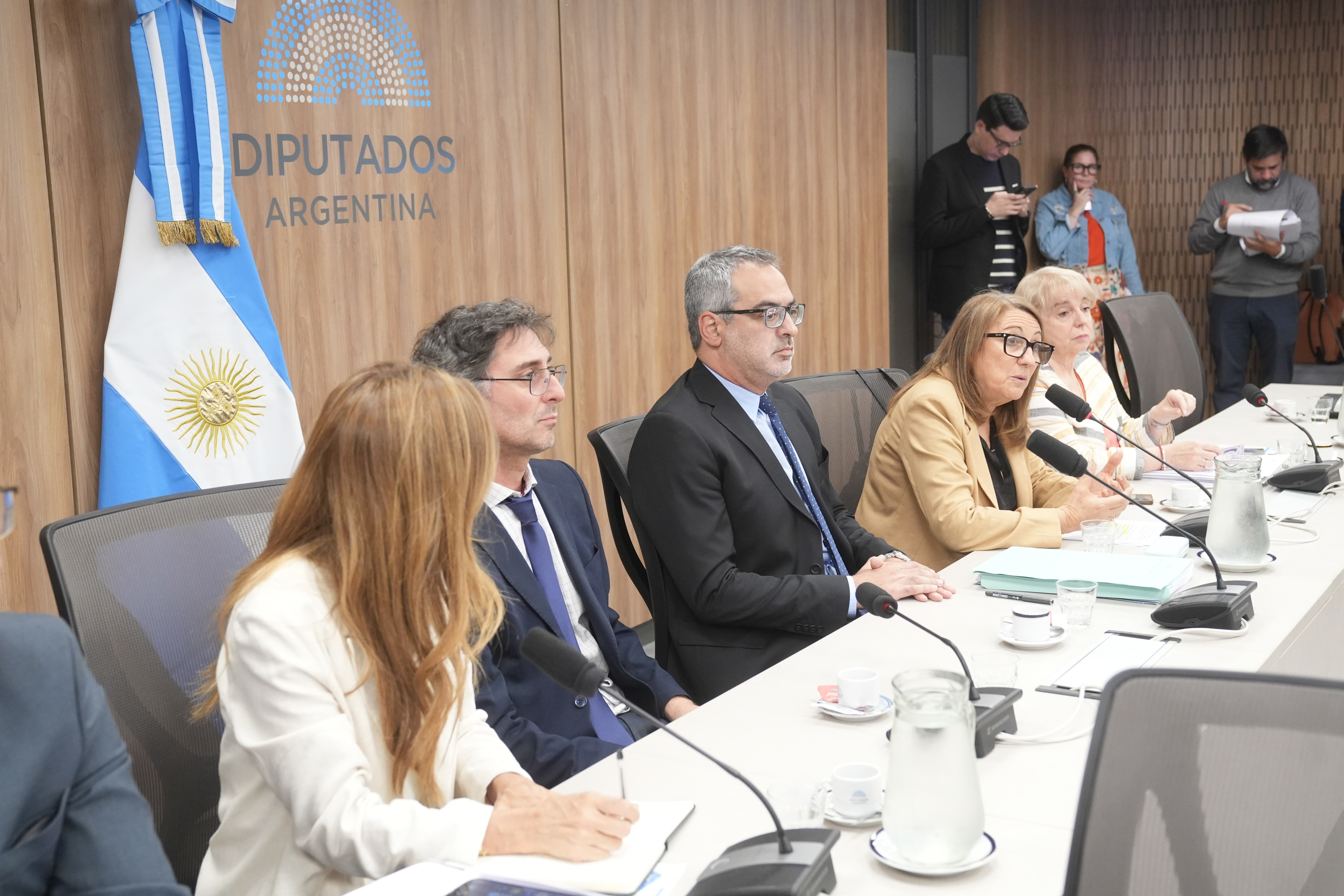 Galeria de imagenes de la noticia CASO DEL FENTANILO CONTAMINADO: EXPUSO EL JUEZ FEDERAL ERNESTO KREPLAK