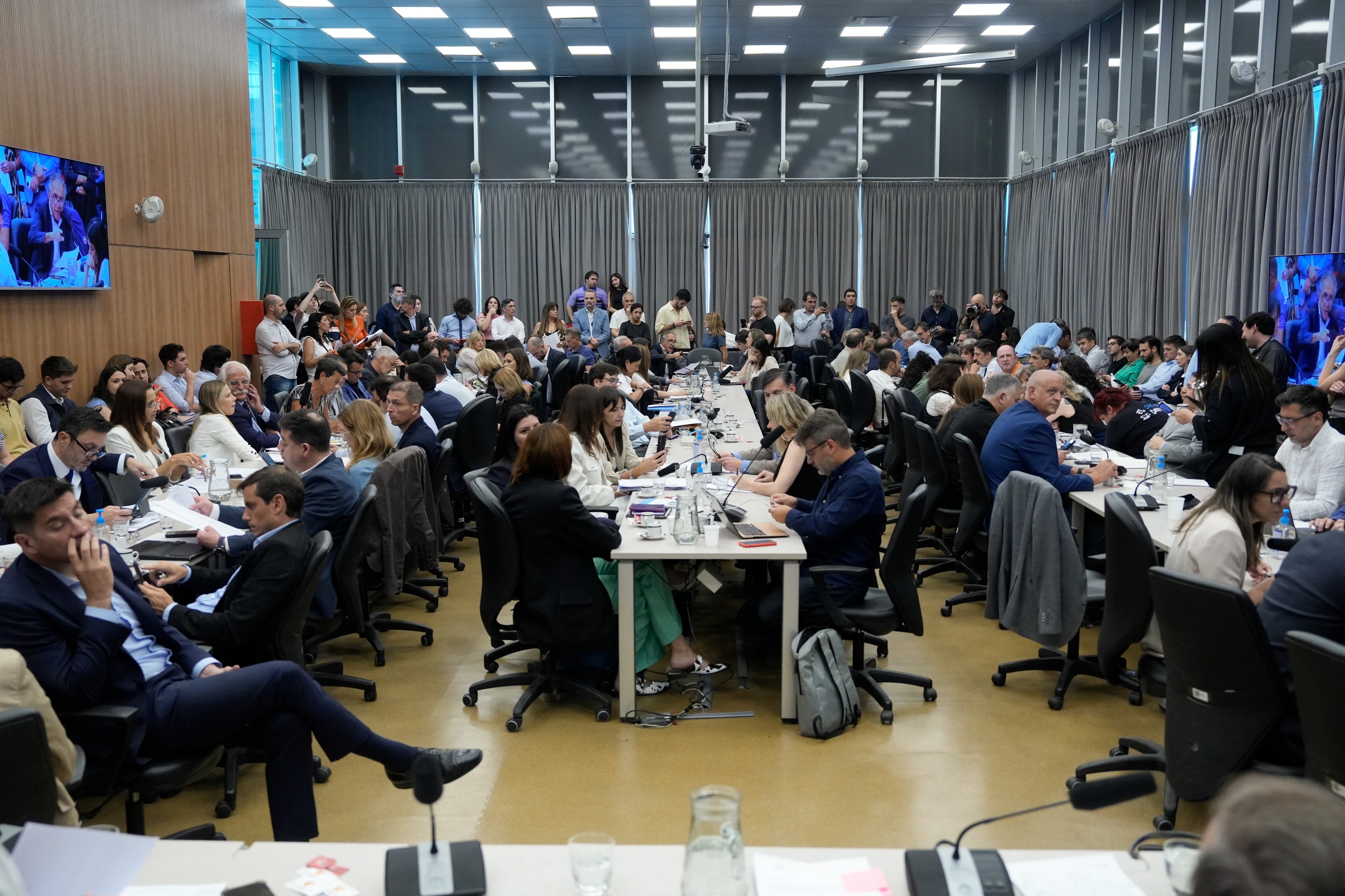 Galeria de imagenes de la noticia EL PROYECTO DE INOCENCIA FISCAL OBTUVO DICTAMEN DE MAYORÍA EN UN PLENARIO DE COMISIONES