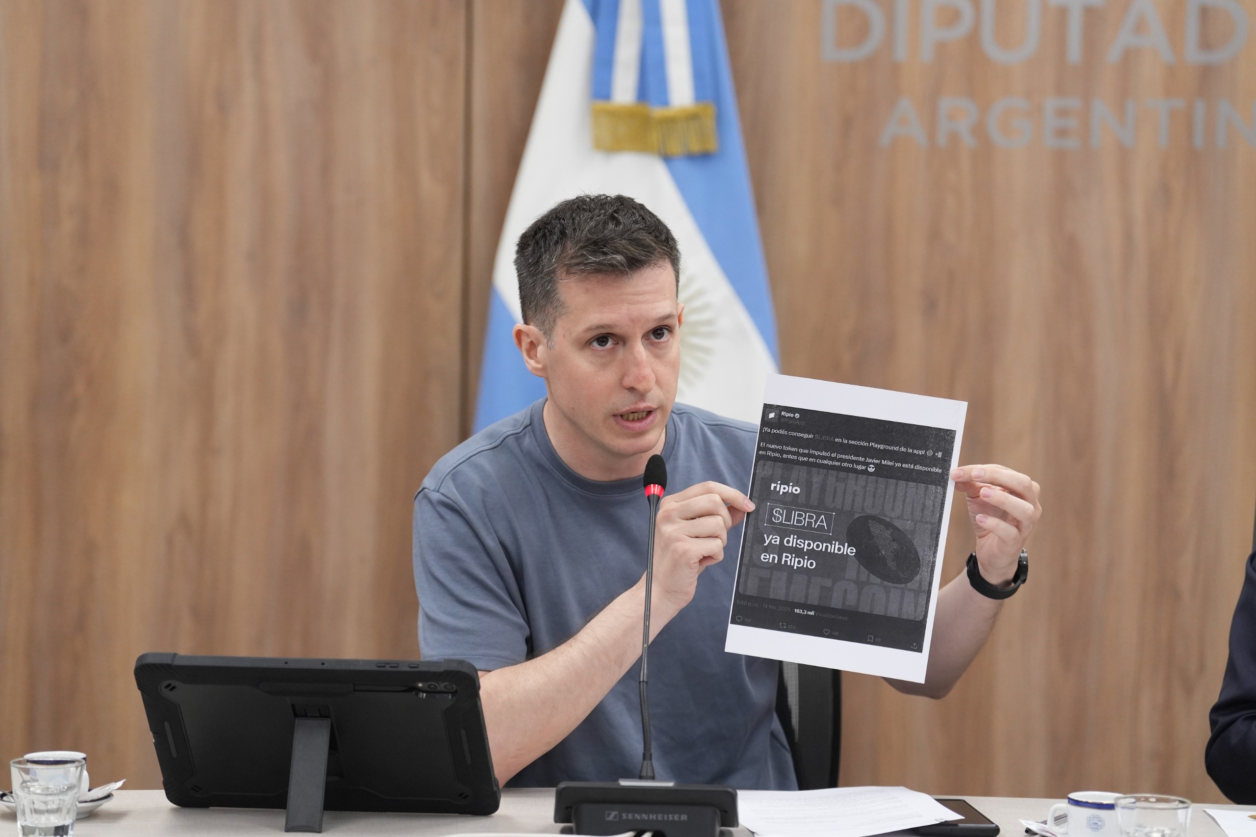Galeria de imagenes de la noticia COMISIÓN INVESTIGADORA SOBRE LA CRIPTOMONEDA $LIBRA APROBÓ RECURRIR A LA CORTE SUPREMA