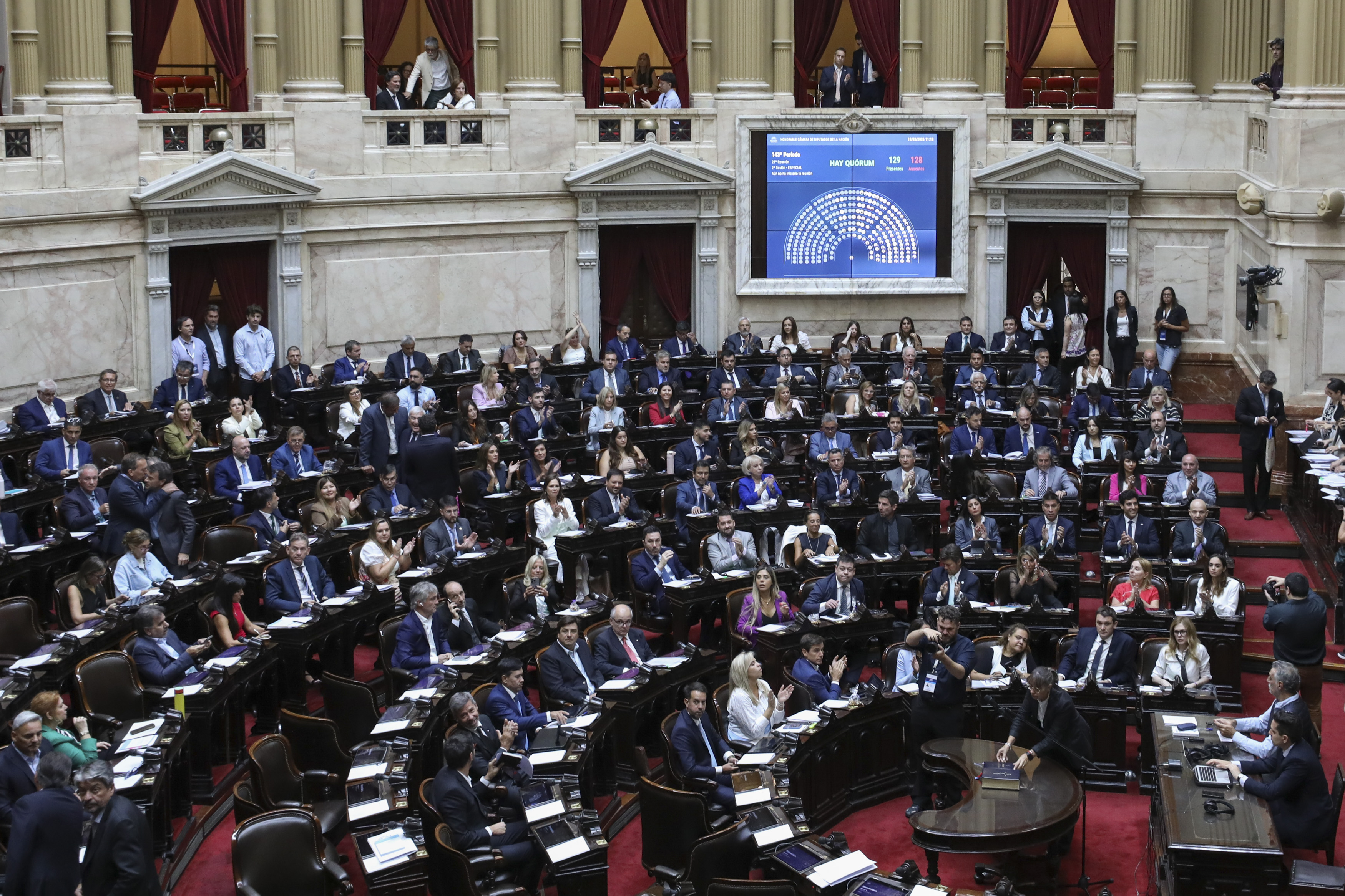 Galeria de imagenes de la noticia LA CÁMARA DE DIPUTADOS LE DIO MEDIA SANCIÓN AL NUEVO REGIMEN PENAL JUVENIL