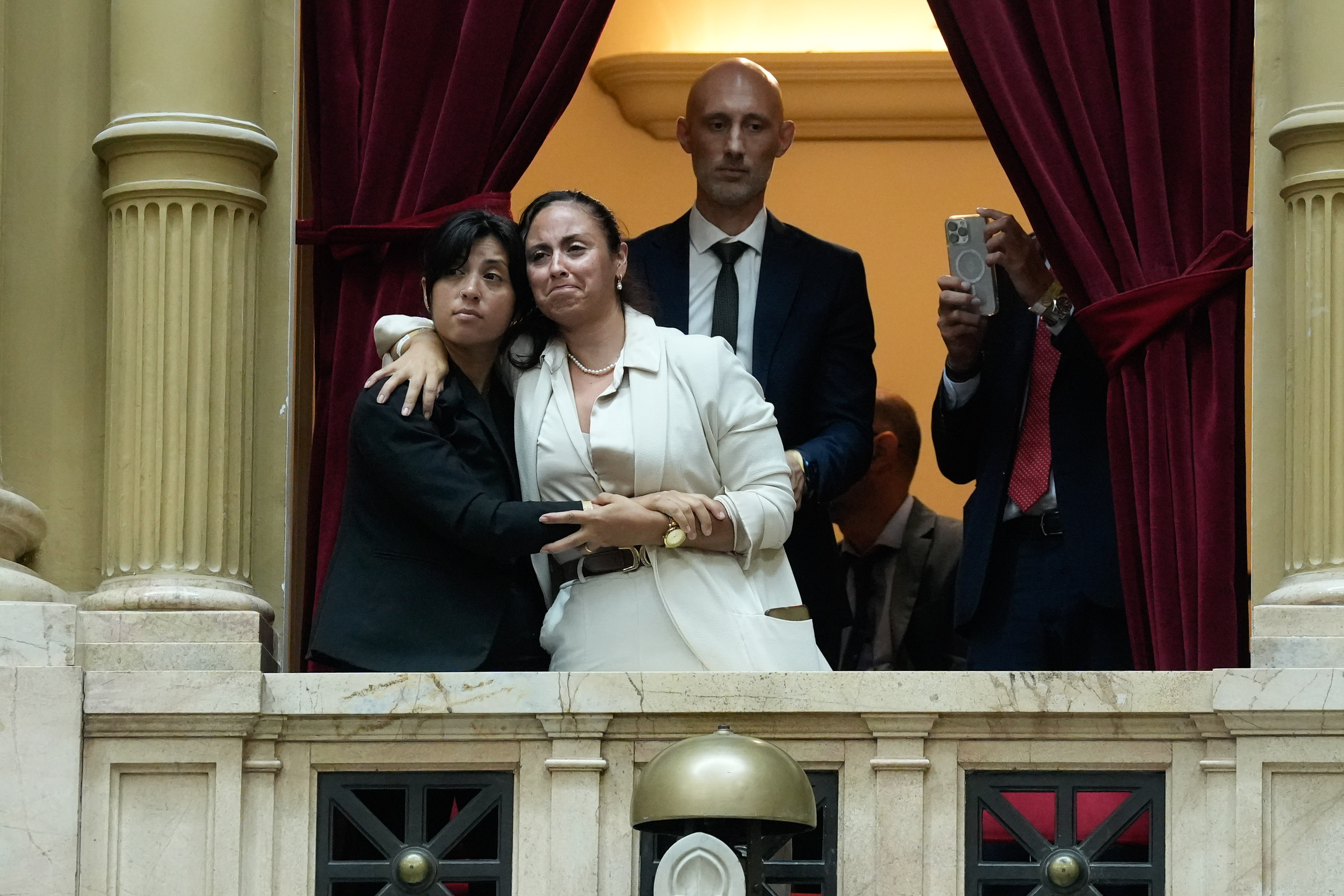 Galeria de imagenes de la noticia LA CÁMARA DE DIPUTADOS LE DIO MEDIA SANCIÓN AL NUEVO REGIMEN PENAL JUVENIL