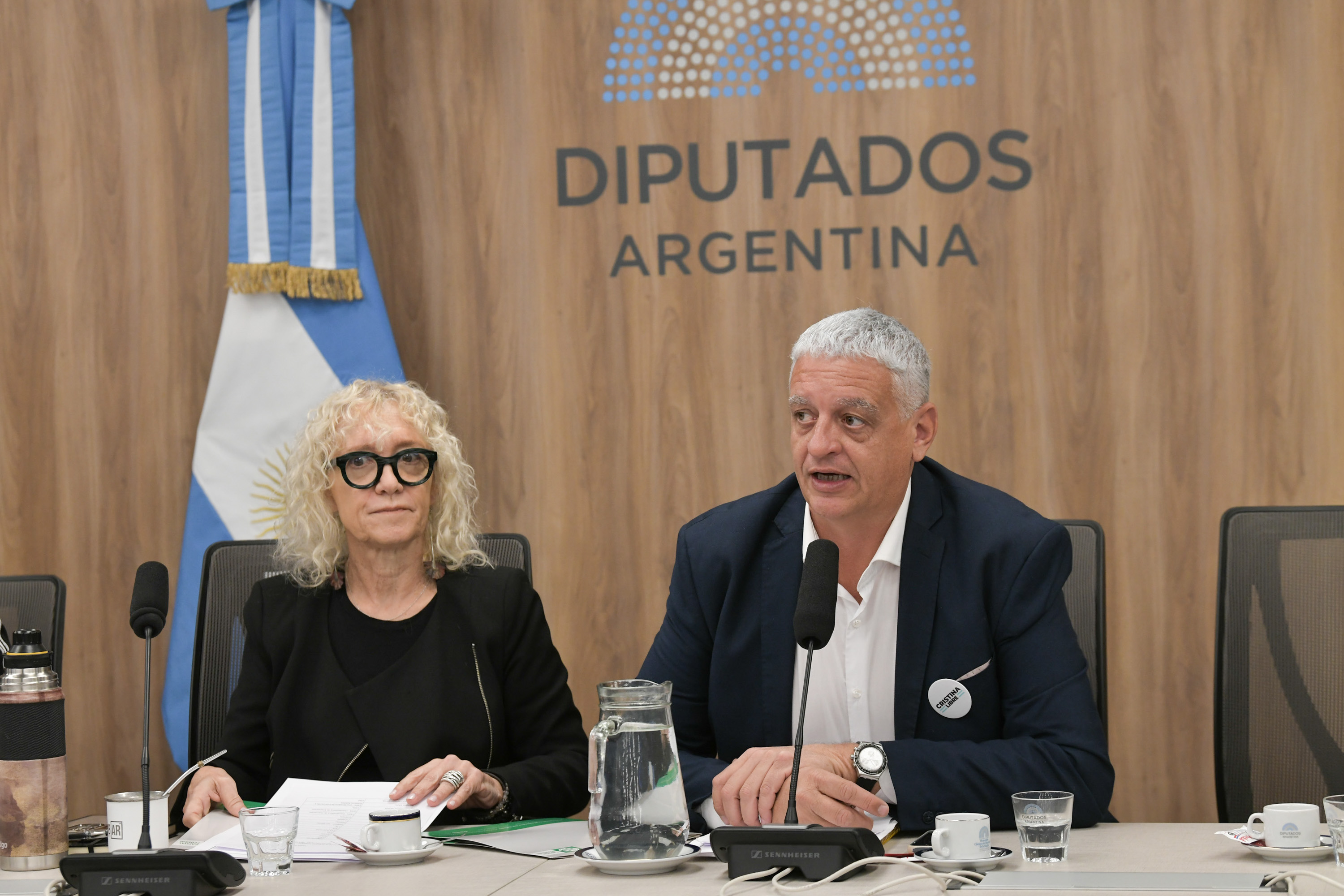 Galeria de imagenes de la noticia LA COMISIÓN DE DERECHOS HUMANOS RECIBIÓ A DISTINTAS ORGANIZACIONES SOCIALES