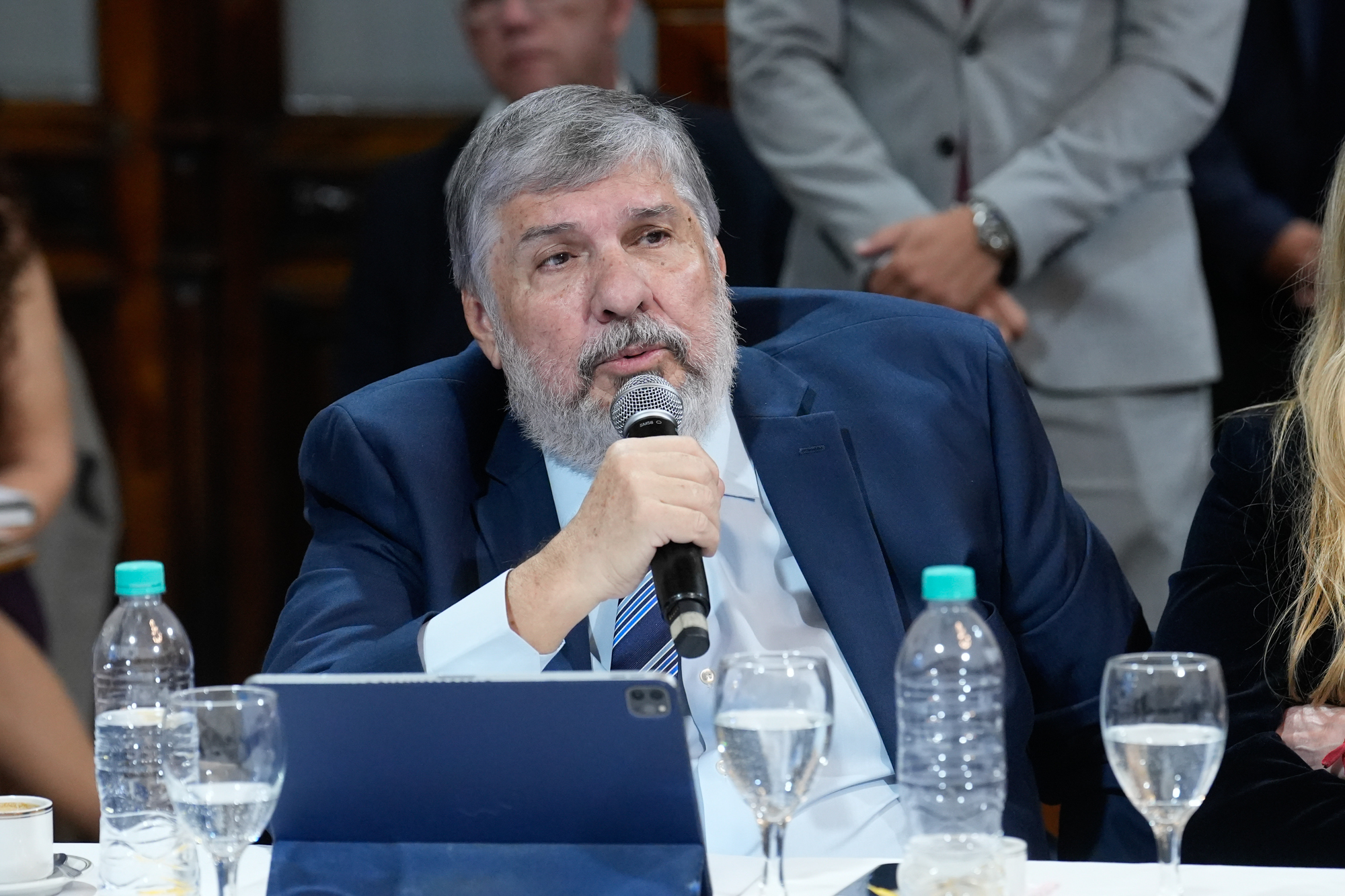 Galeria de imagenes de la noticia BICAMERAL DEL DEFENSOR DE LOS DERECHOS DE LOS NIÑOS AVANZÓ CON RESOLUCIONES PARA UN NUEVO CONCURSO