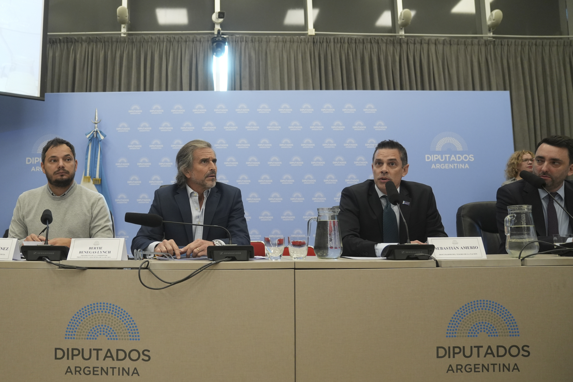 Galeria de imagenes de la noticia UN PLENARIO DE COMISIONES DICTAMINÓ A FAVOR DEL ACUERDO DE CONCILIACIÓN CON LOS HOLDOUTS