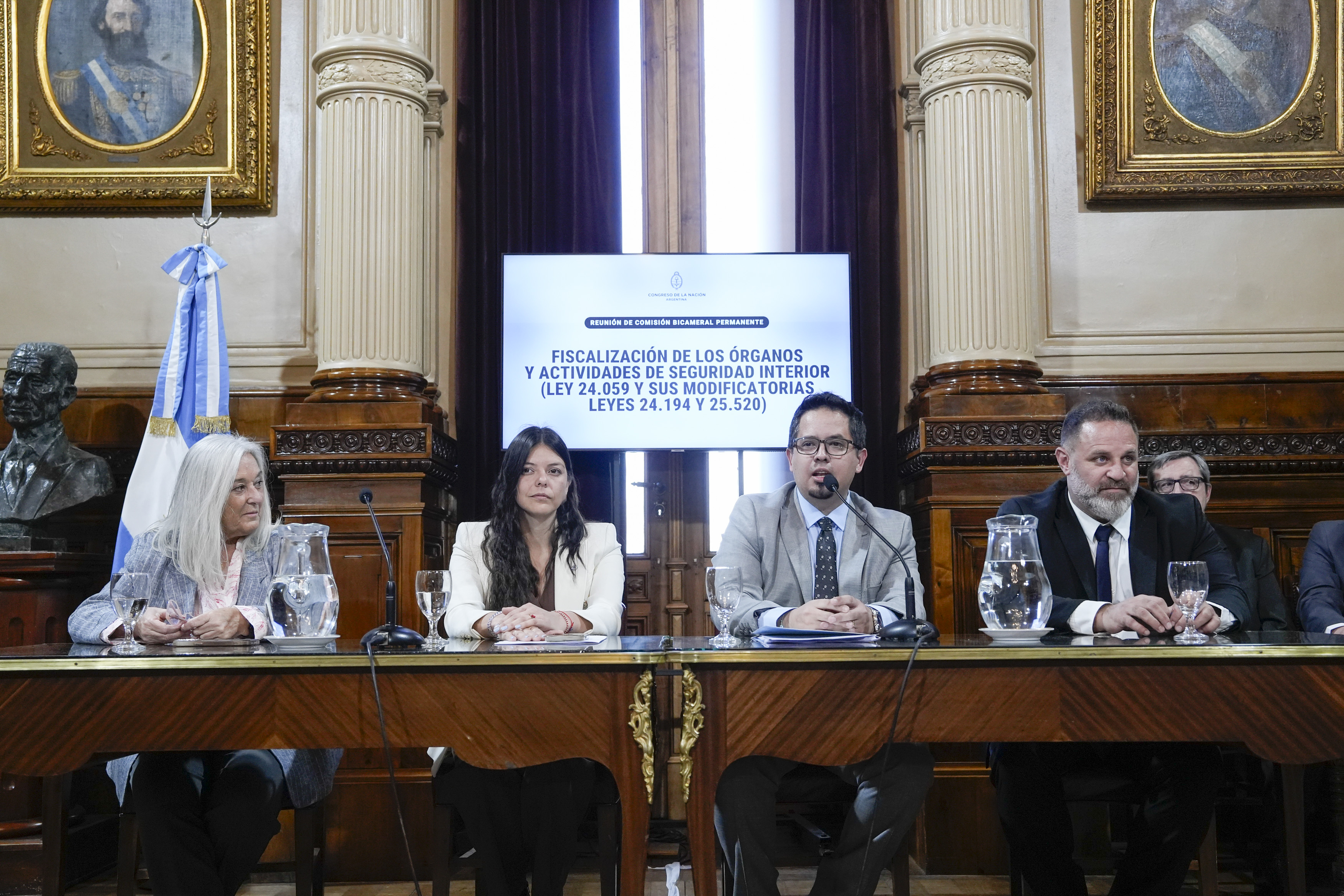 Galeria de imagenes de la noticia COMISIONES BICAMERALES DEFINIERON AUTORIDADES Y ESQUEMA DE FUNCIONAMIENTO