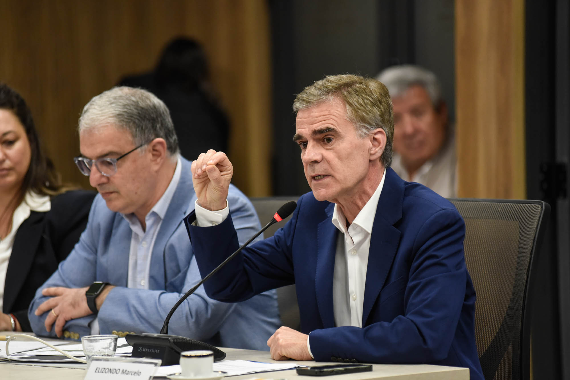 Galeria de imagenes de la noticia LA COMISIÓN DE ECONOMÍA SE REUNIÓ CON AUTORIDADES DE LA ADUANA Y DE LA CAC