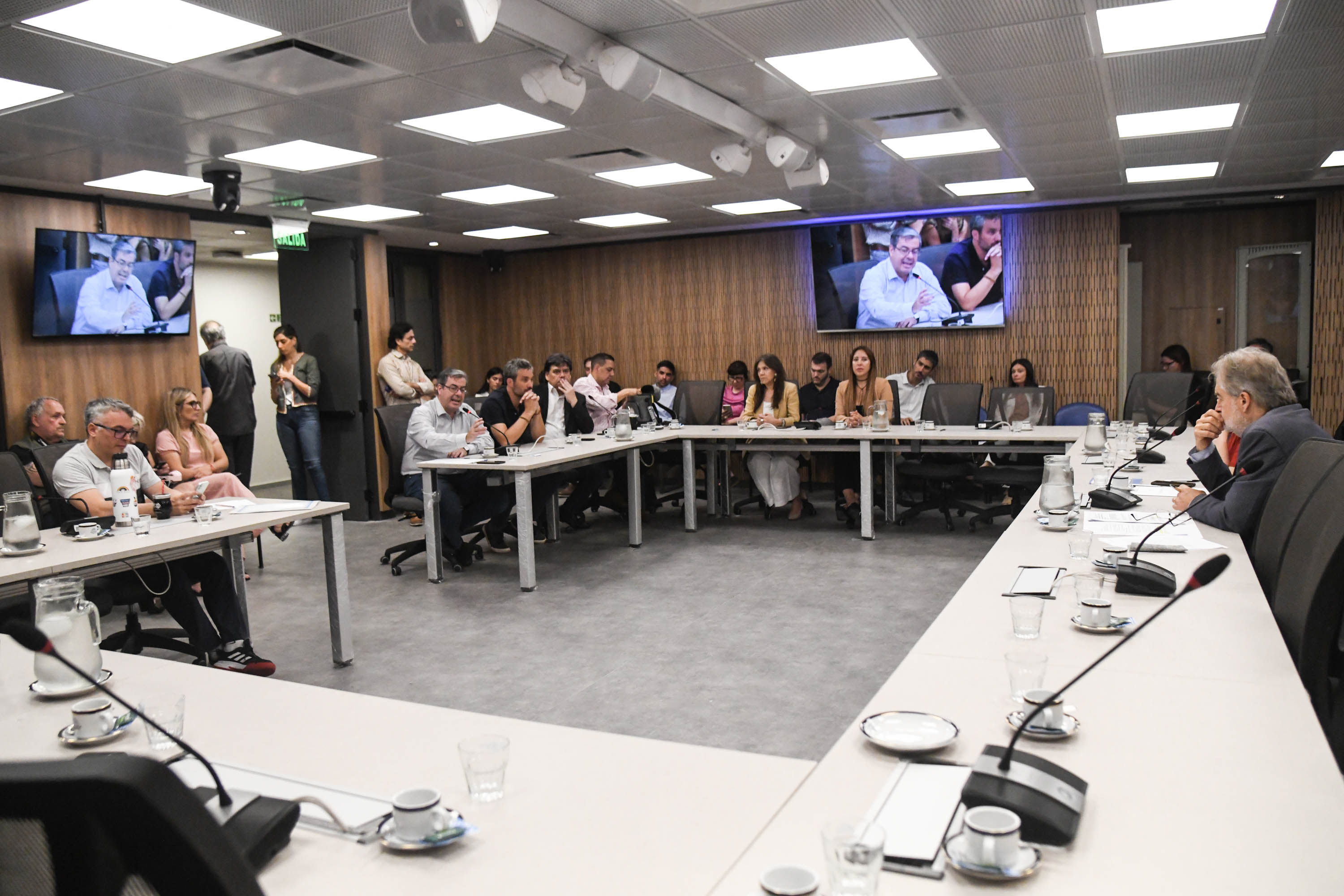 Galeria de imagenes de la noticia LA COMISIÓN DE MERCOSUR REALIZÓ UNA REUNIÓN INFORMATIVA