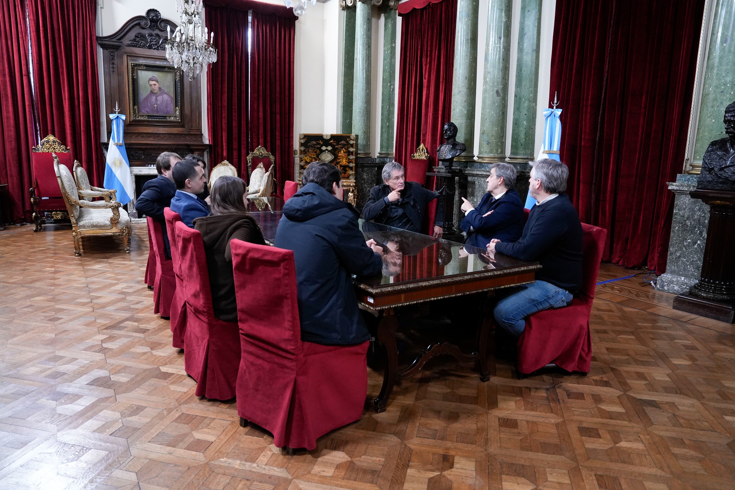 Galeria de imagenes de la noticia EL DIPUTADO EDUARDO FALCONE RECIBIÓ A FAMILIARES DEL ABOGADO MÁXIMO VON KOTSCH