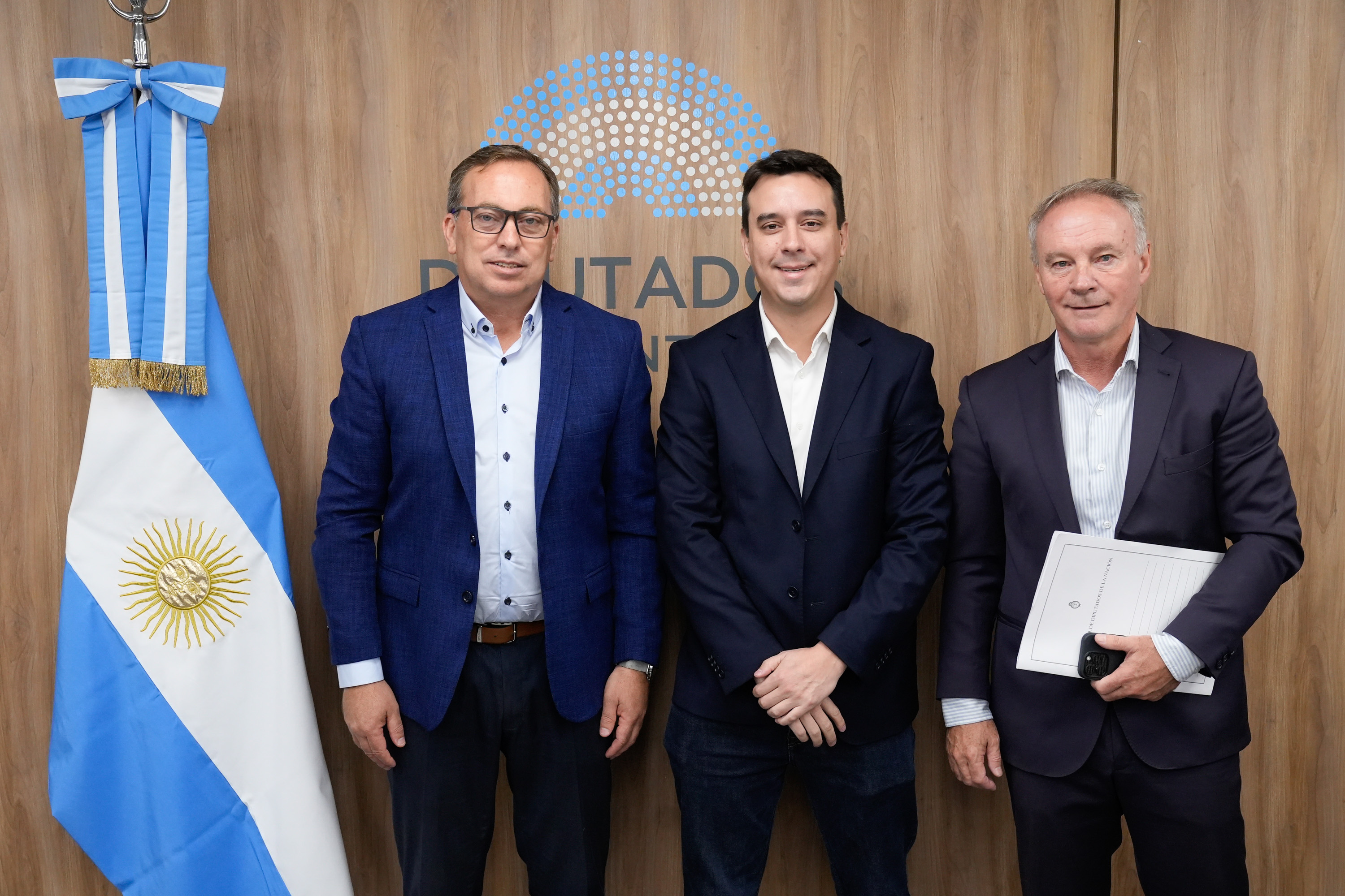 Galeria de imagenes de la noticia DIPUTADOS CONSTITUYEN OCHO NUEVAS COMISIONES