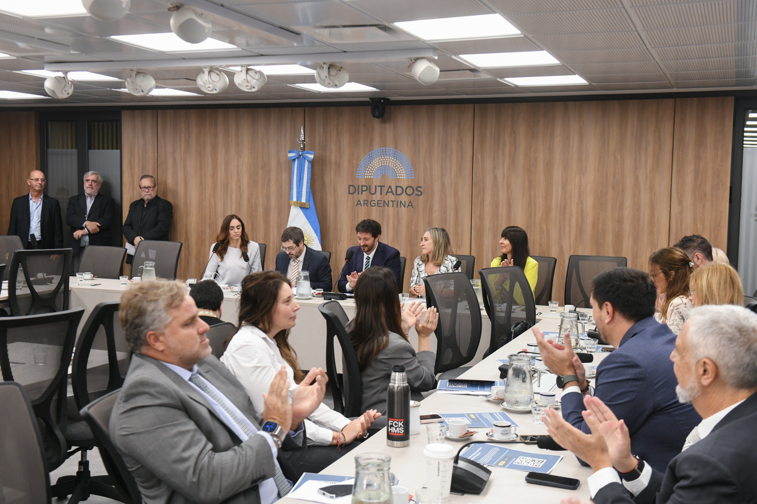 Galeria de imagenes de la noticia DIPUTADOS CONSTITUYEN OCHO NUEVAS COMISIONES