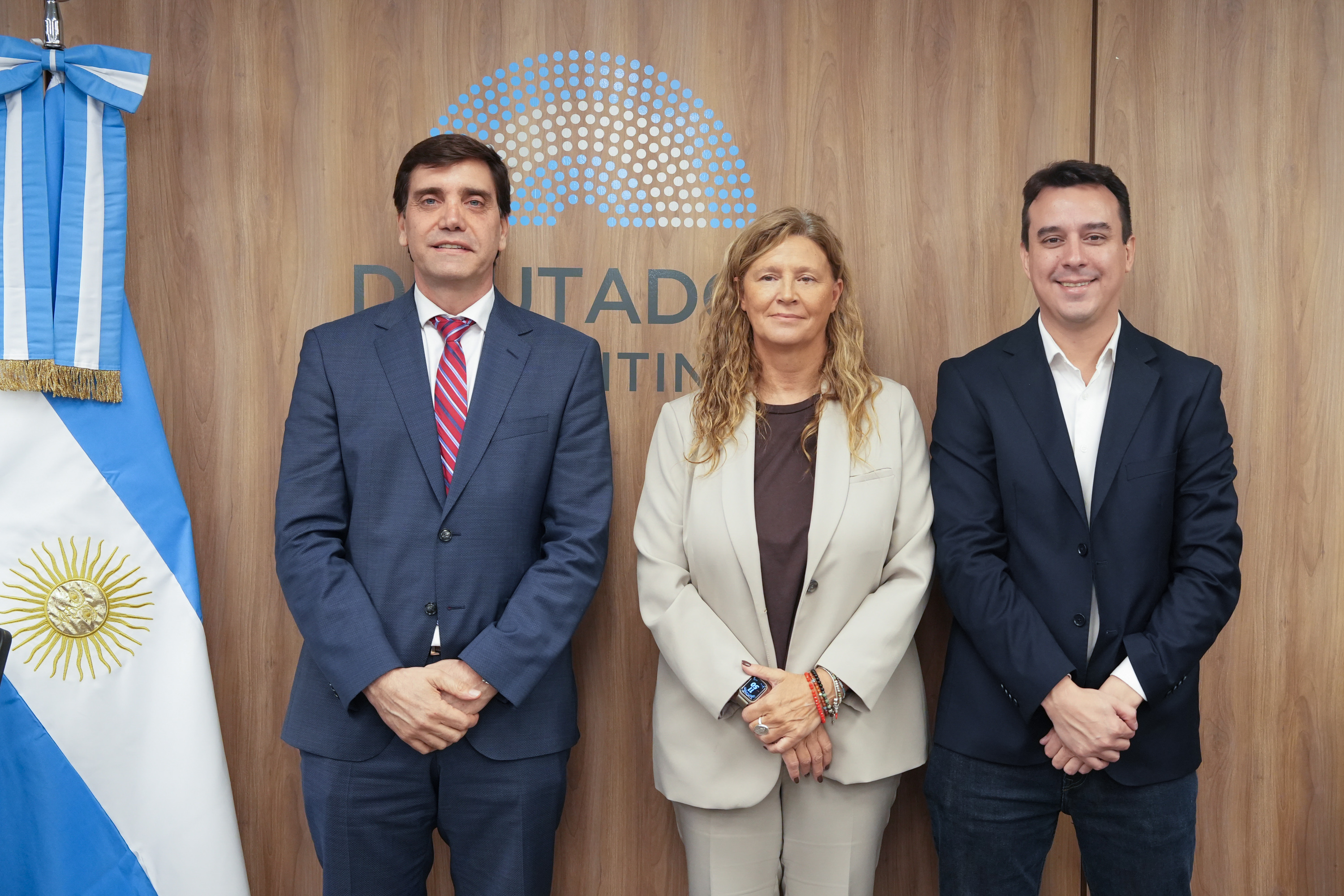 Galeria de imagenes de la noticia DIPUTADOS CONSTITUYEN OCHO NUEVAS COMISIONES