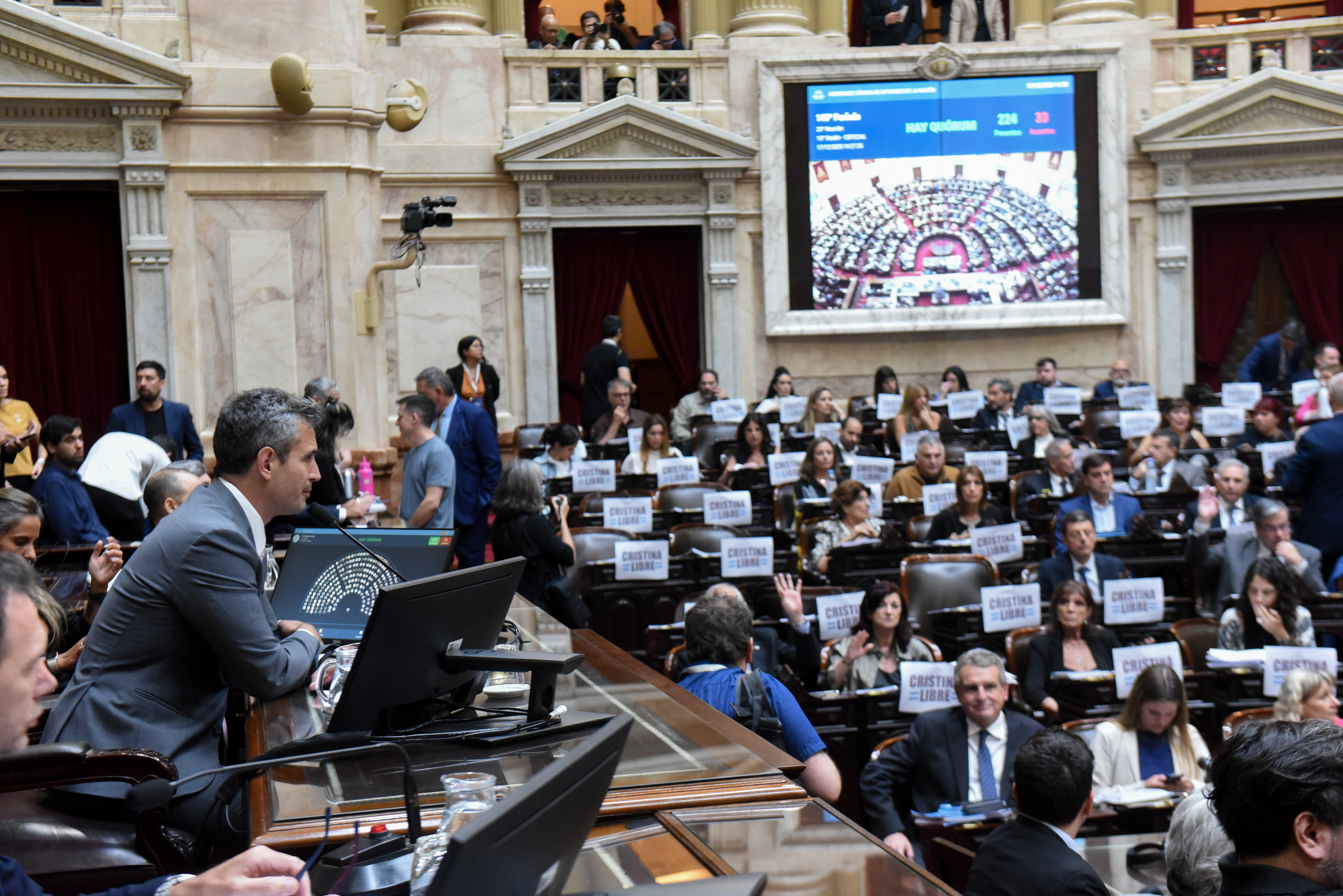 Galeria de imagenes de la noticia EL PRESUPUESTO 2026 OBTUVO MEDIA SANCIÓN EN LA CÁMARA DE DIPUTADOS