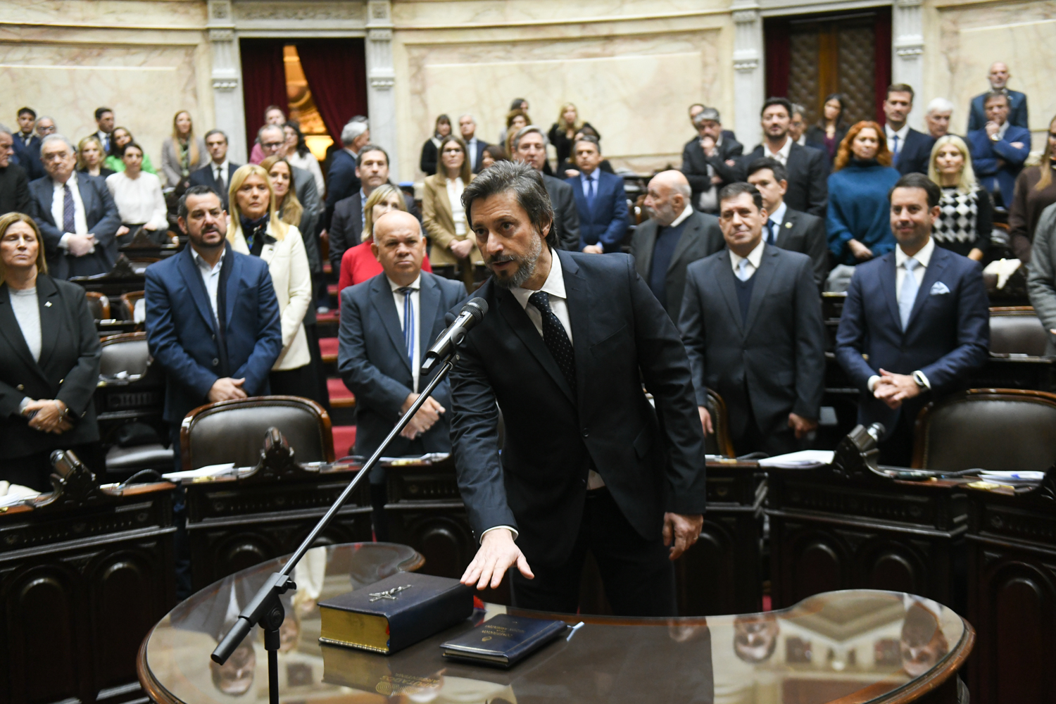 Galeria de imagenes de la noticia DIPUTADOS LE DIO MEDIA SANCIÓN AL “SÚPER RIGI” QUE INCENTIVA GRANDES INVERSIONES EN NUEVAS INDUSTRIAS
