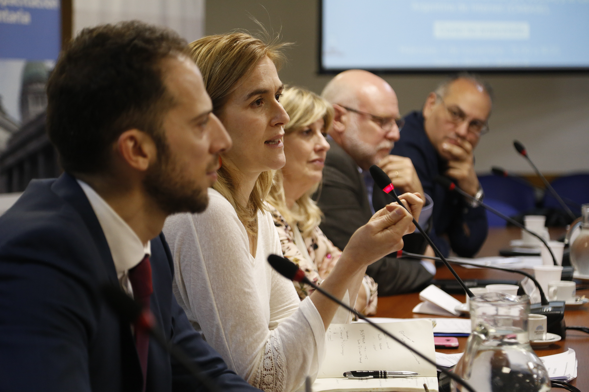 Galeria de imagenes de la noticia ESPECIALISTAS DEBATEN EN DIPUTADOS SOBRE LA “GOBERNANZA DIGITAL EN LA AGENDA LEGISLATIVA”