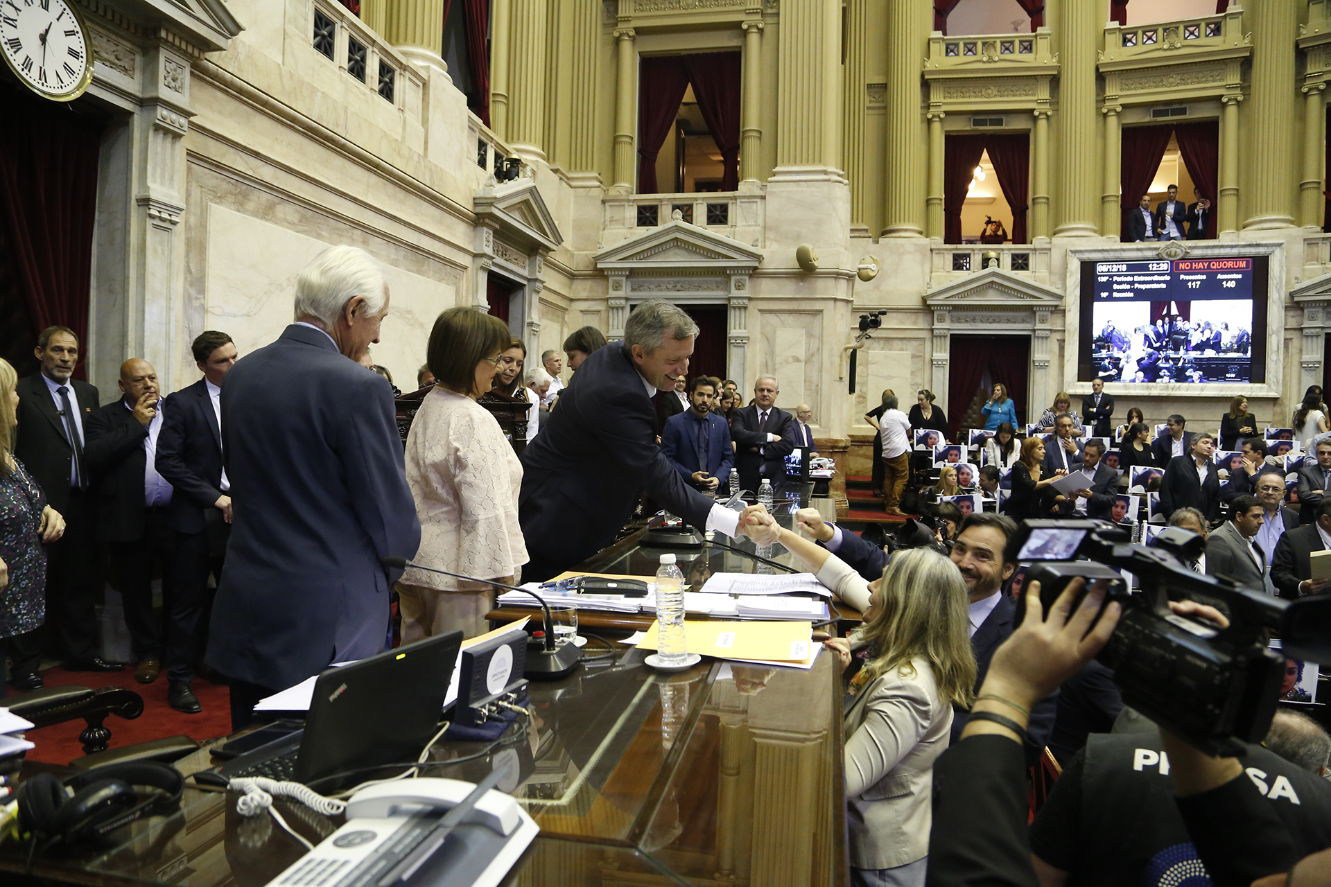 Galeria de imagenes de la noticia MONZÓ FUE REELECTO EN LA PRESIDENCIA DE LA CÁMARA DE DIPUTADOS CON AMPLIO CONSENSO