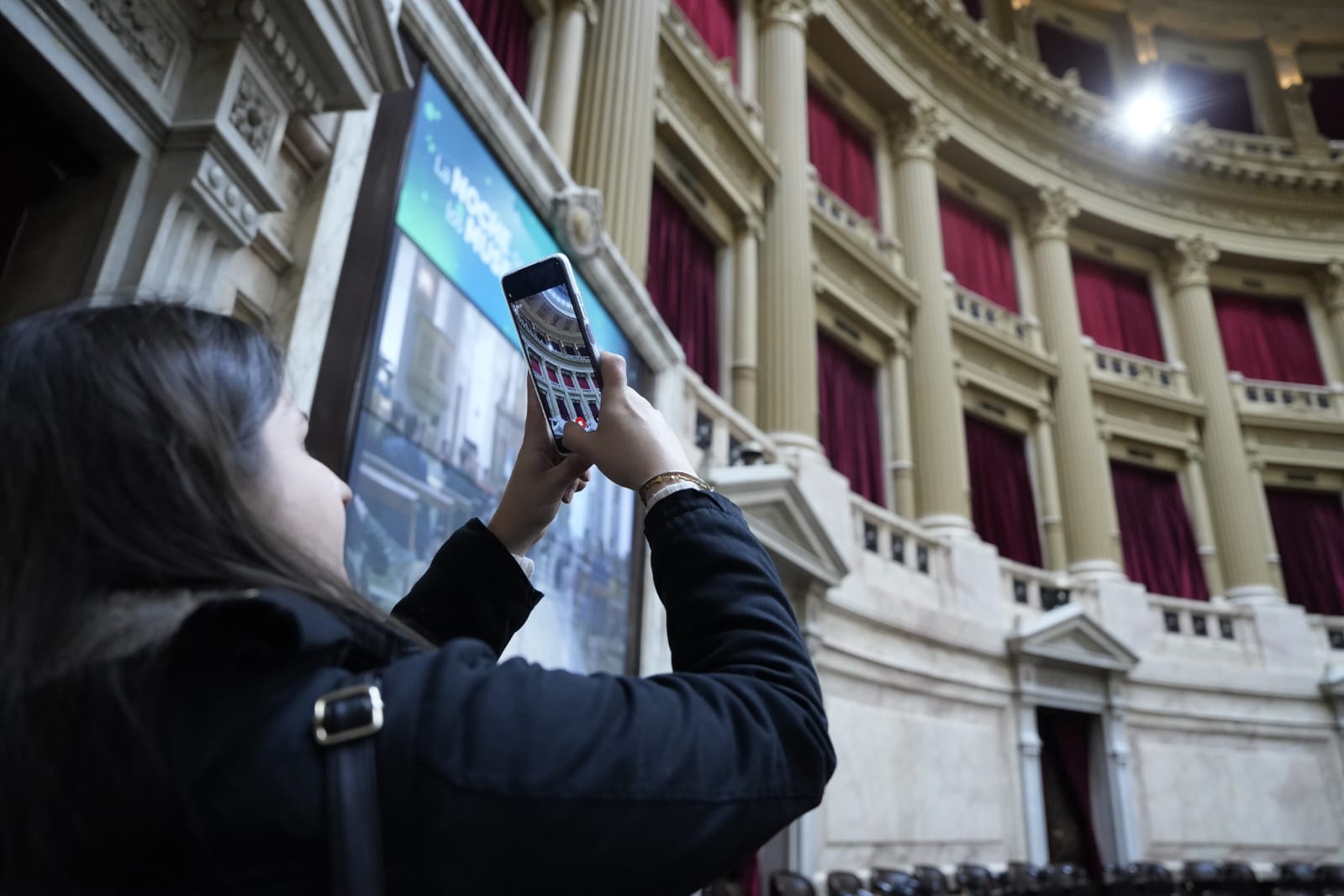 Galeria de imagenes de la noticia EL CONGRESO ABRIÓ SUS PUERTAS EN UNA NUEVA EDICIÓN DE LA NOCHE DE LOS MUSEOS