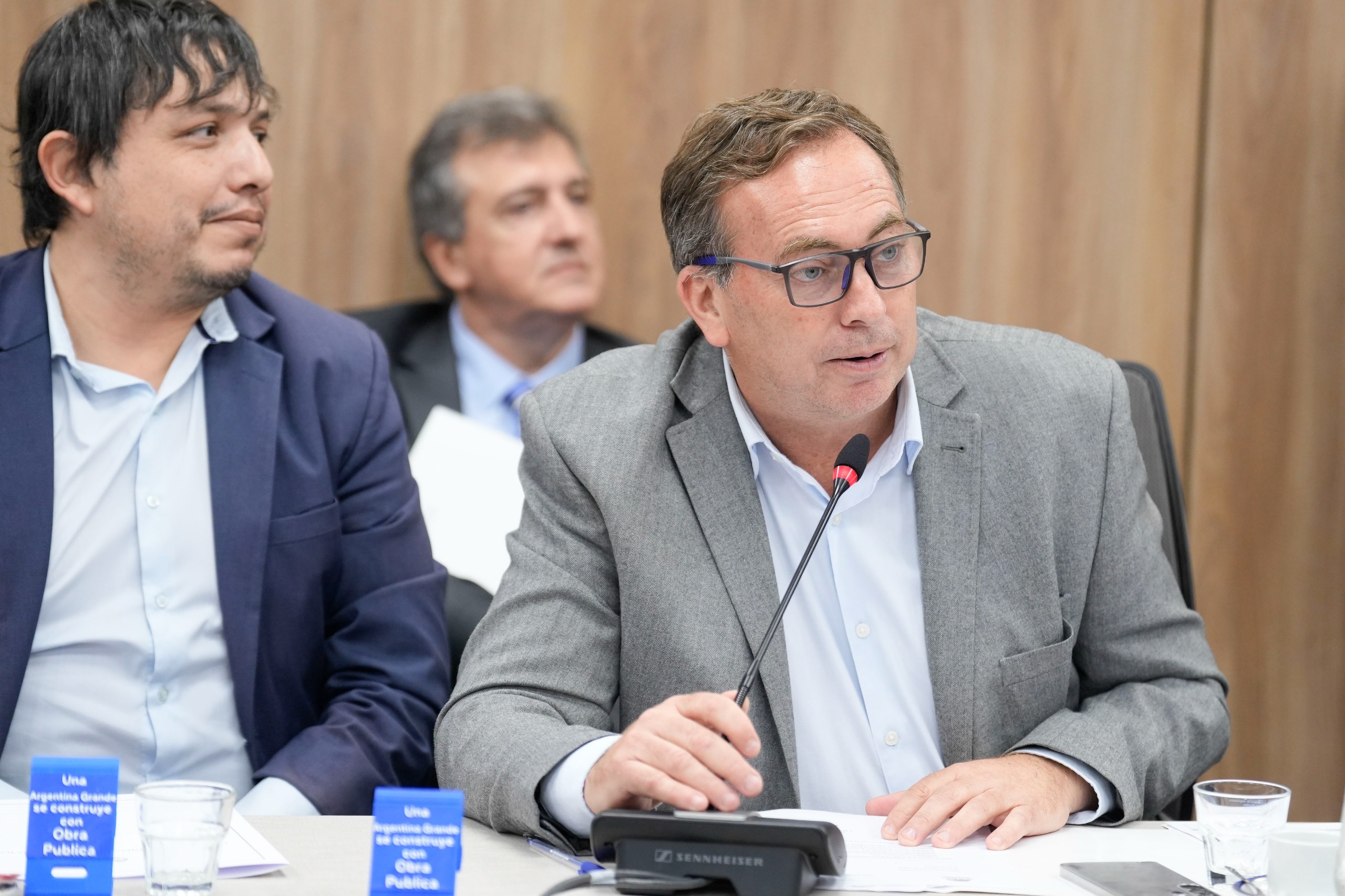 Galeria de imagenes de la noticia OBRAS PÚBLICAS AVANZÓ CON LA DESIGNACIÓN DE AUTORIDADES Y PEDIDOS DE INFORMES