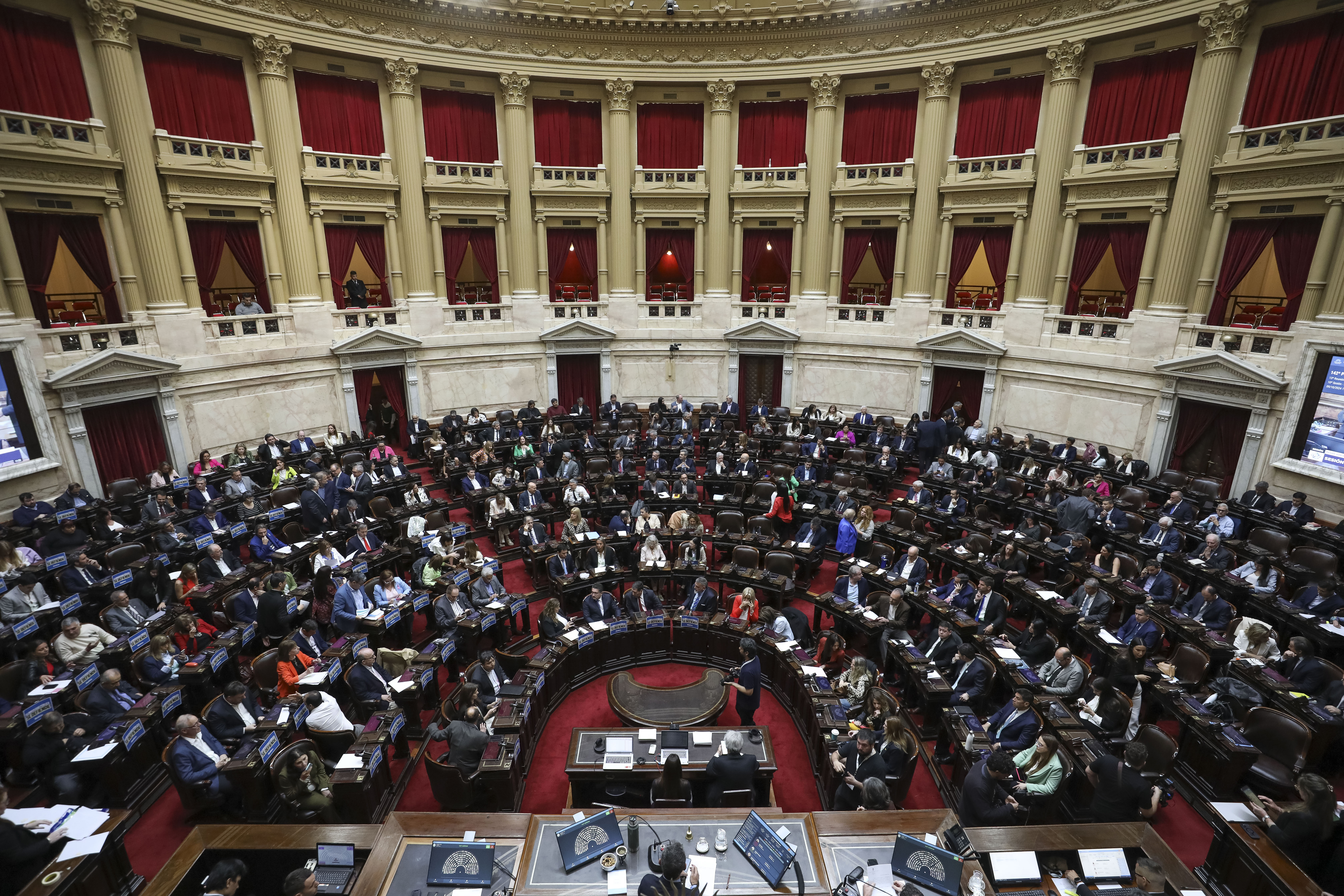 Galeria de imagenes de la noticia LA CÁMARA DE DIPUTADOS RESPALDÓ EL VETO DEL PODER EJECUTIVO A LA LEY FINANCIAMIENTO UNIVERSITARIO