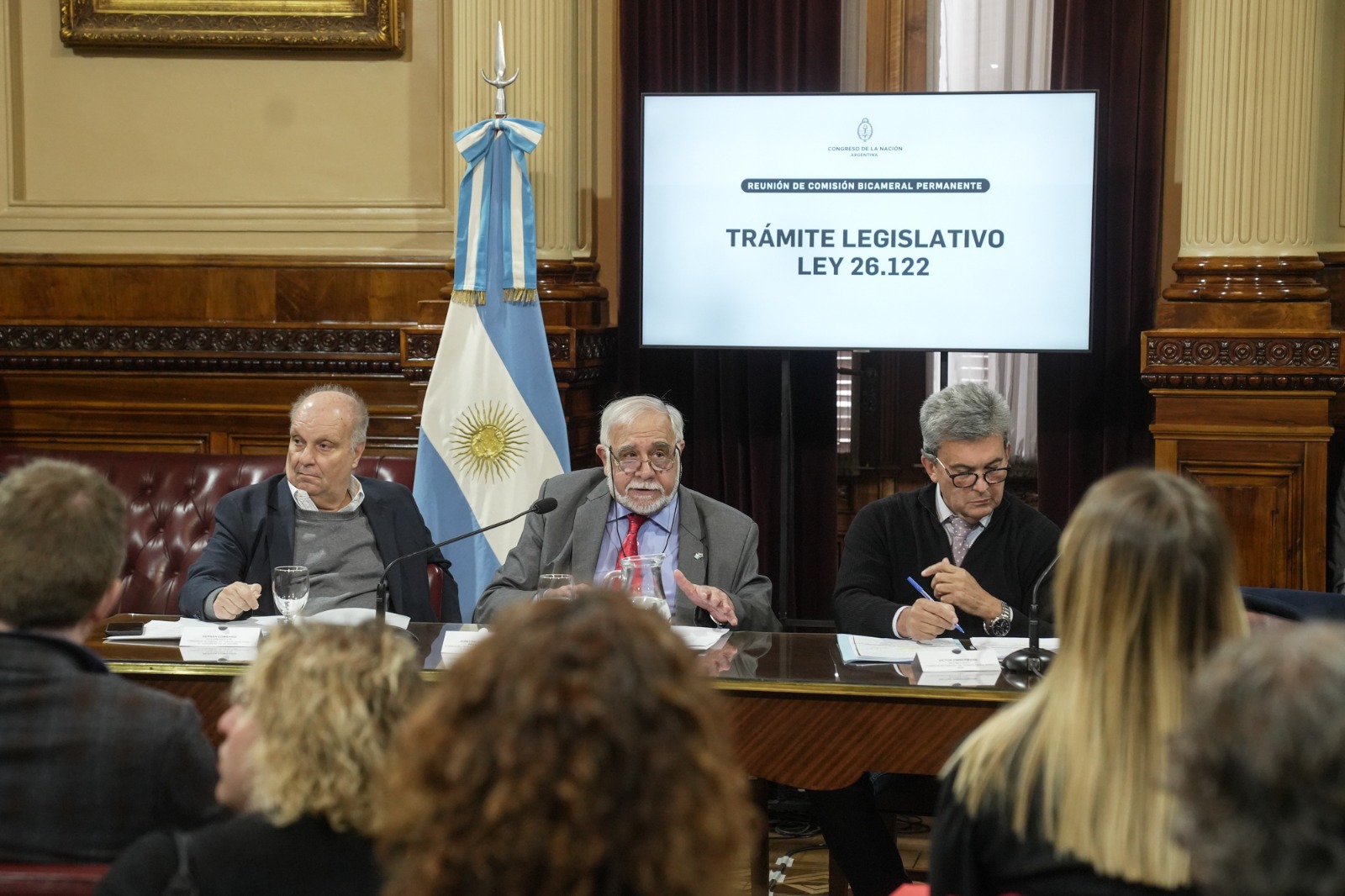 Galeria de imagenes de la noticia BICAMERAL DE TRÁMITE LEGISLATIVO ANALIZÓ DECRETOS DE LAS PRESIDENCIAS DE MACRI, FERNÁNDEZ Y MILEI 