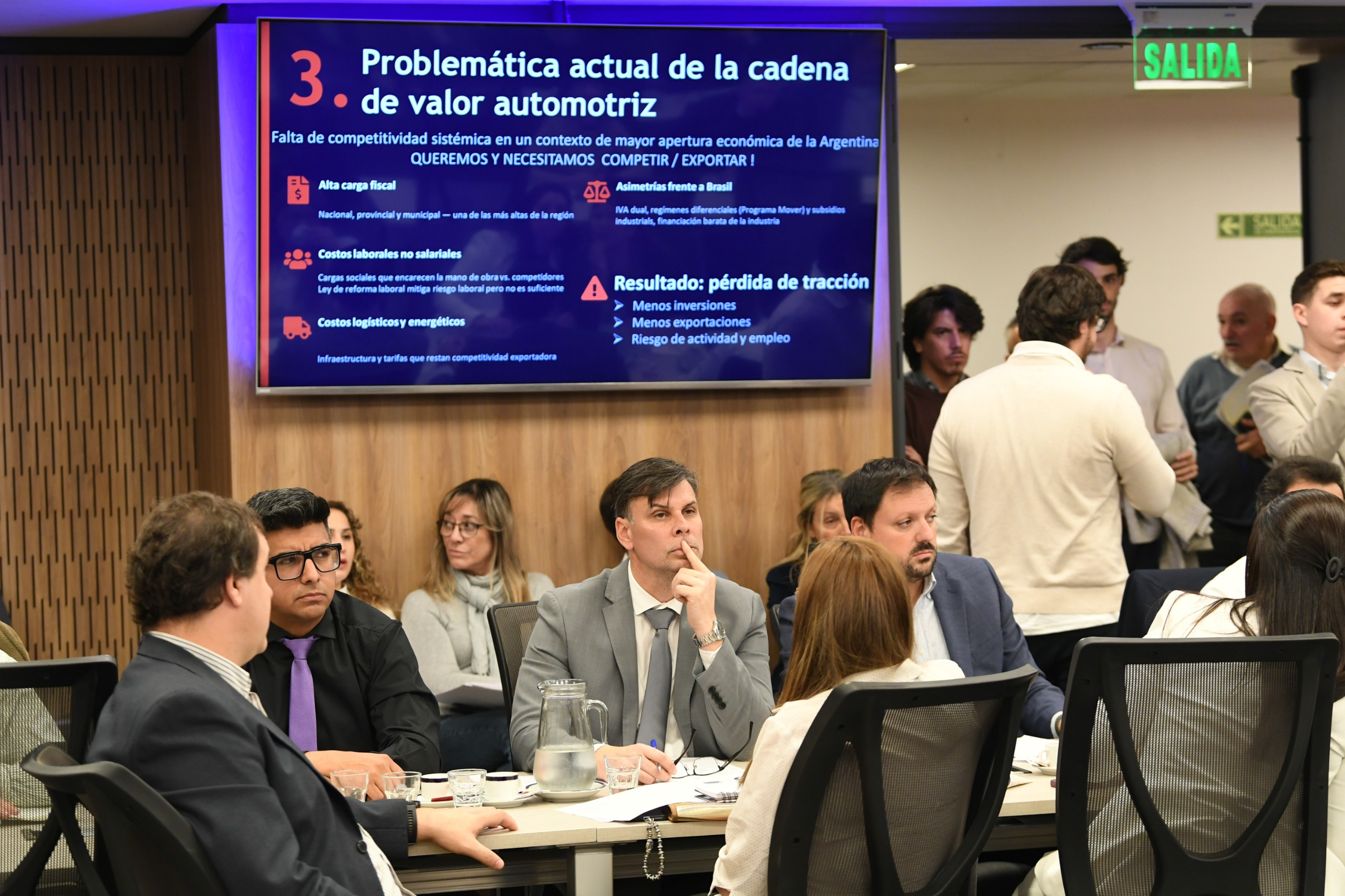 Galeria de imagenes de la noticia EN UNA REUNIÓN CONJUNTA, DIPUTADOS RECIBIERON A REPRESENTANTES DE LA INDUSTRIA AUTOPARTISTA Y METALÚRGICA