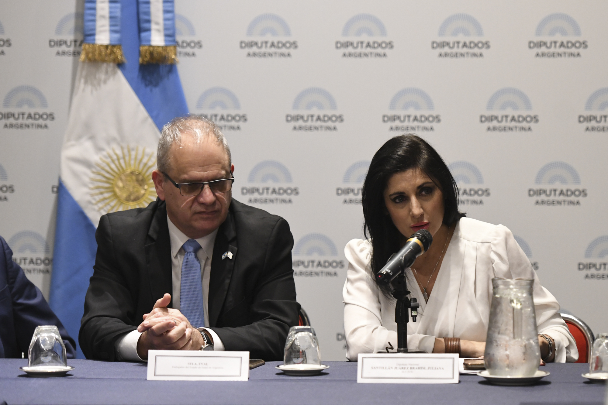 Galeria de imagenes de la noticia DIPUTADOS RECIBIERON AL SUBDIRECTOR PARA AMÉRICA LATINA DE LA CANCILLERÍA DE ISRAEL