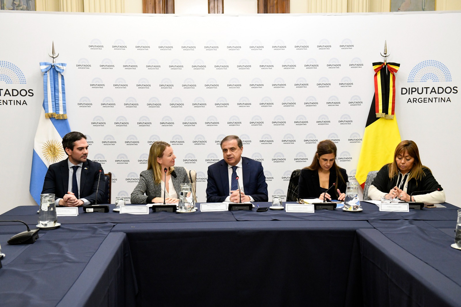 Galeria de imagenes de la noticia SE CONSTITUYÓ EL GPA CON EL REINO DE BÉLGICA Y CONTÓ CON LA VISITA DE SU CÓNSUL