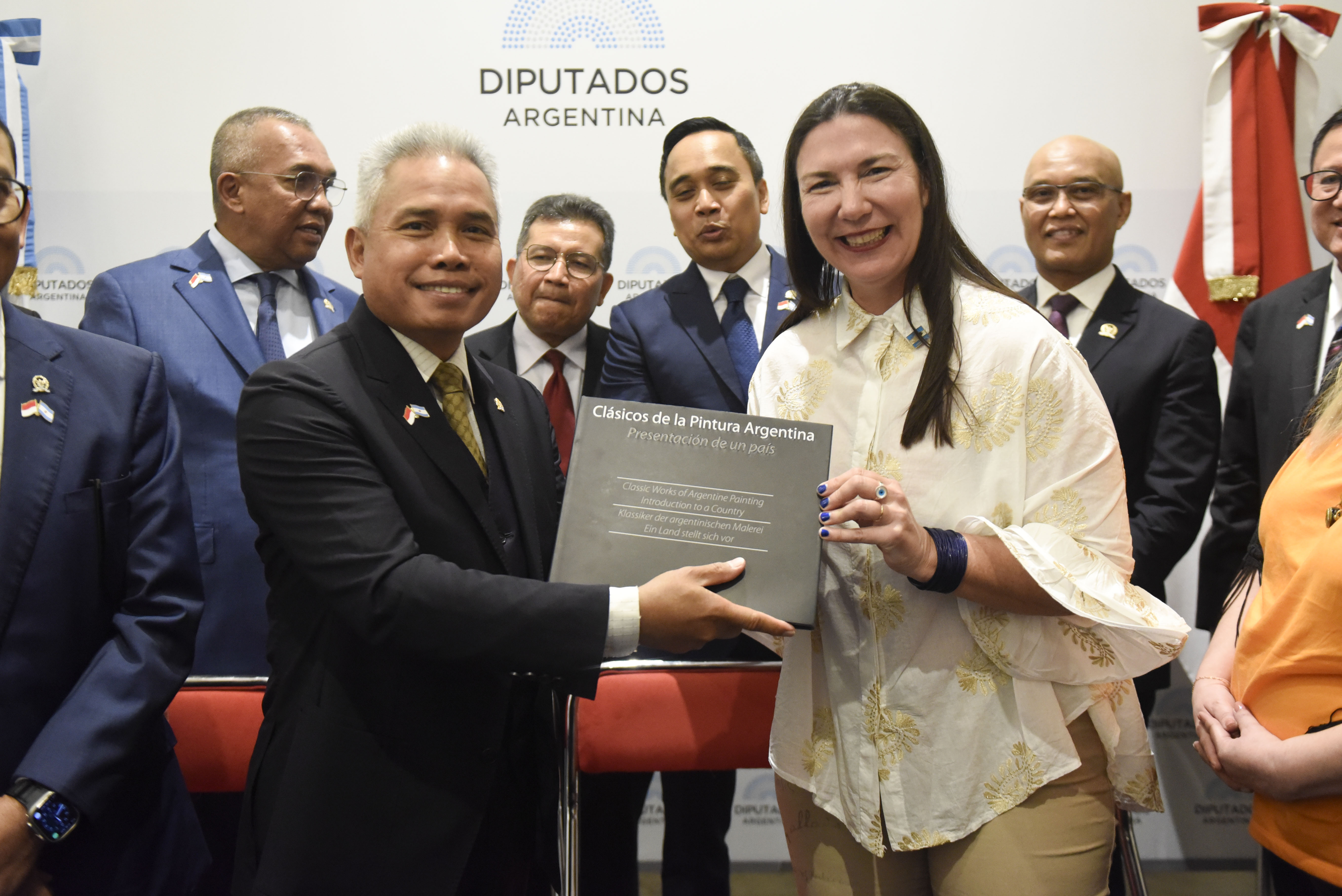 Galeria de imagenes de la noticia GPA CON INDONESIA RECIBIÓ A MIEMBROS DE LA COMISION DE COOPERACION INTERPARLAMENTARIA DE ESE PAÍS