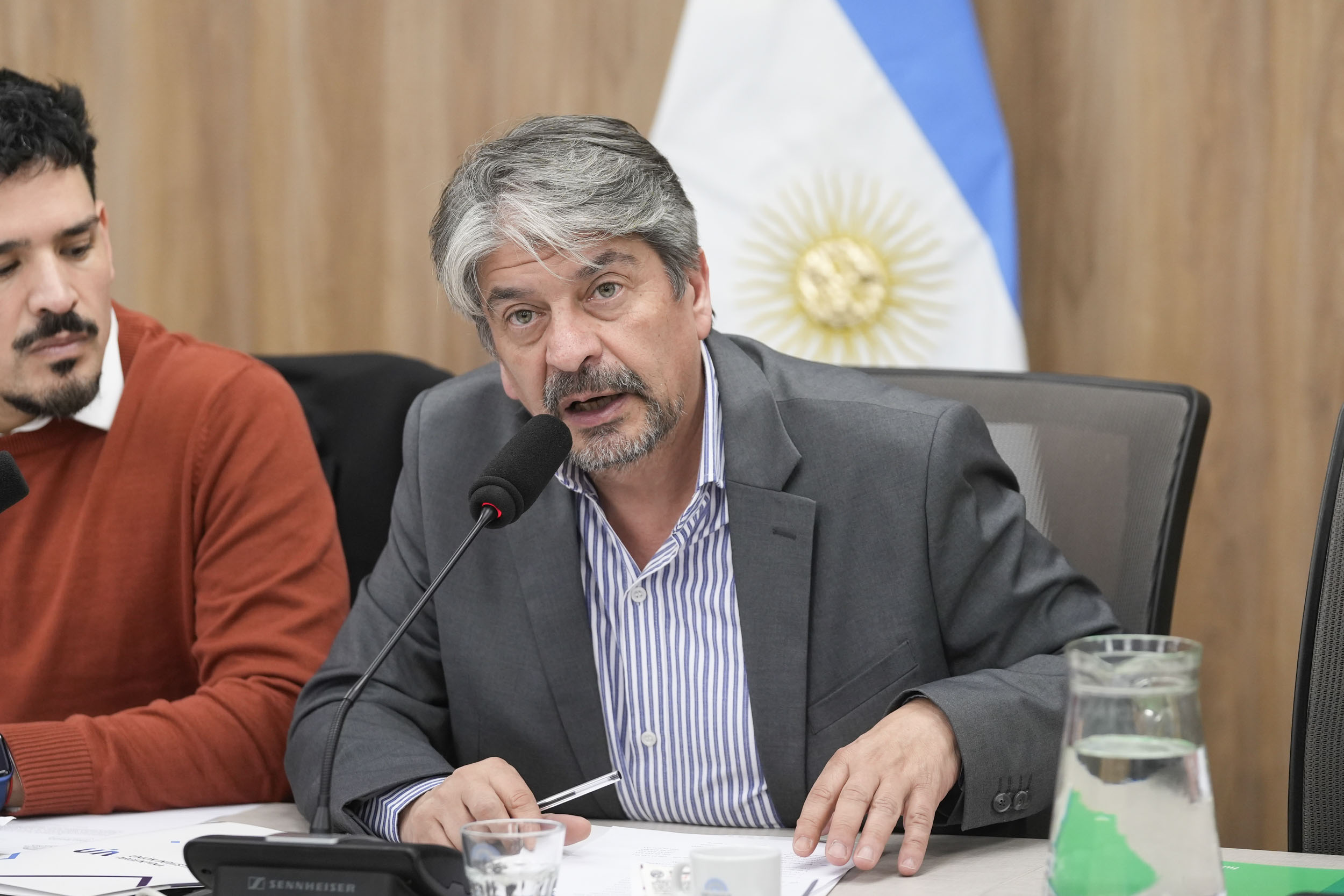 Galeria de imagenes de la noticia REPRESENTANTES DE LA UIA Y CAME EXPUSIERON EN DIPUTADOS SOBRE LA SITUACIÓN DE LA INDUSTRIA Y LAS PYMES