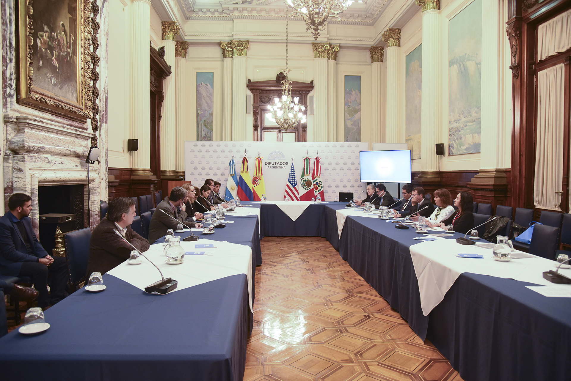 Galeria de imagenes de la noticia JORNADAS INTERNACIONALES PARA FORTALECER EL ROL DE LOS CONGRESOS